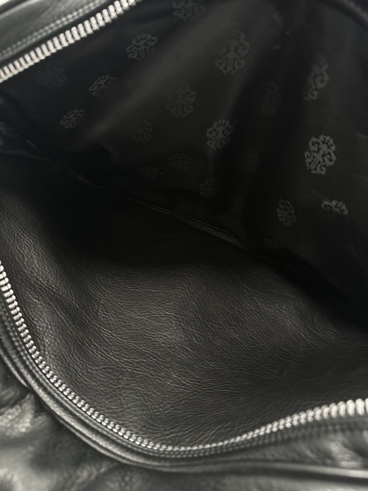 Chrome Hearts Chrome Hearts Fleur Silver Leather Patch Diaper Duffle Bag Size ONE SIZE - 22 Thumbnail