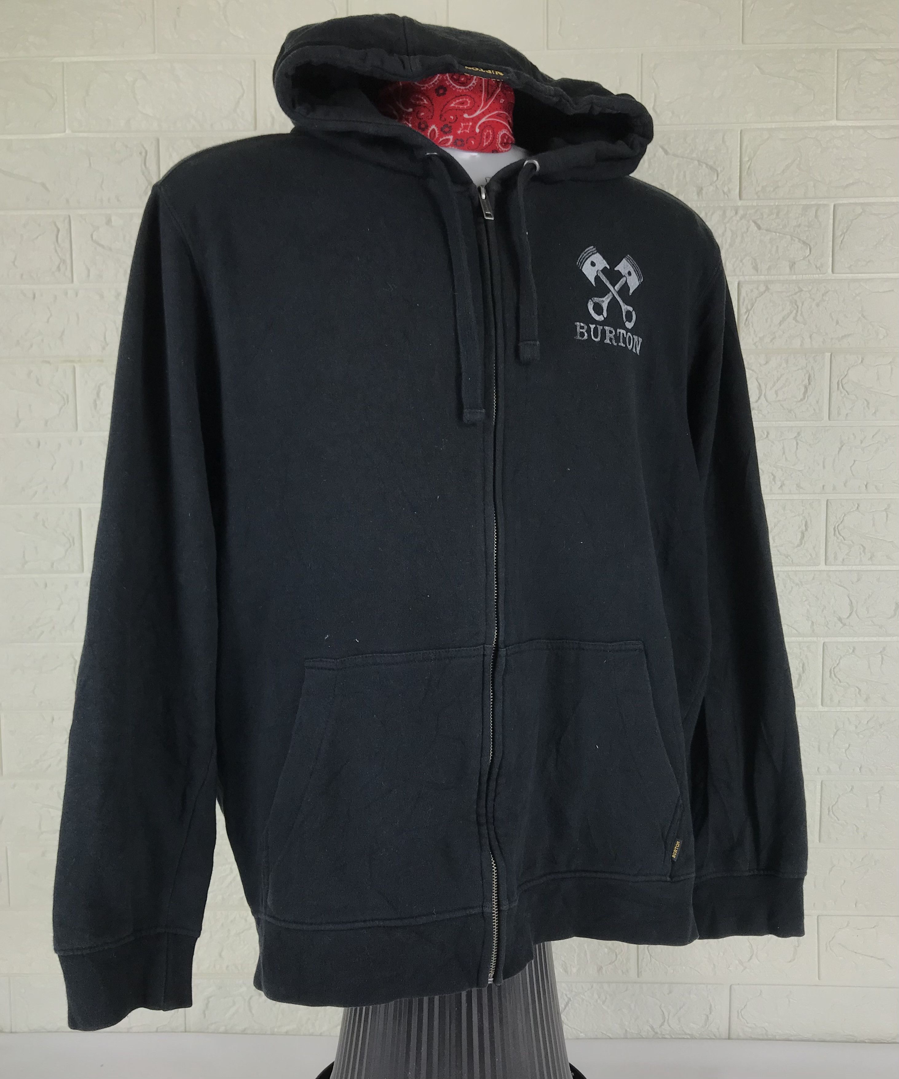 Burton Vintage Burton Skull 'Hold Fast Give Hell' Hoodie Sweatshirt Size US L / EU 52-54 / 3 - 3 Thumbnail
