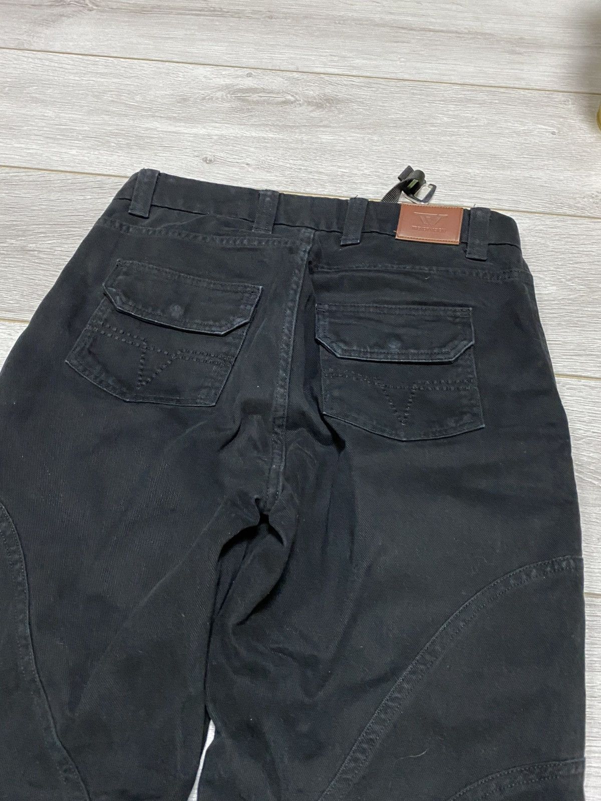 Trendt Vision Trendt Vision multi pocket cargo Y2K thick pants zippers Size US 31 - 10 Thumbnail