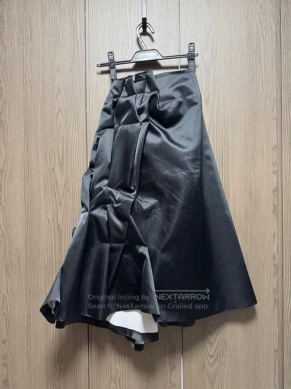Comme des Garcons Comme Des Garcons size M Black vintage folded half skirt Size 22" - 2 Thumbnail