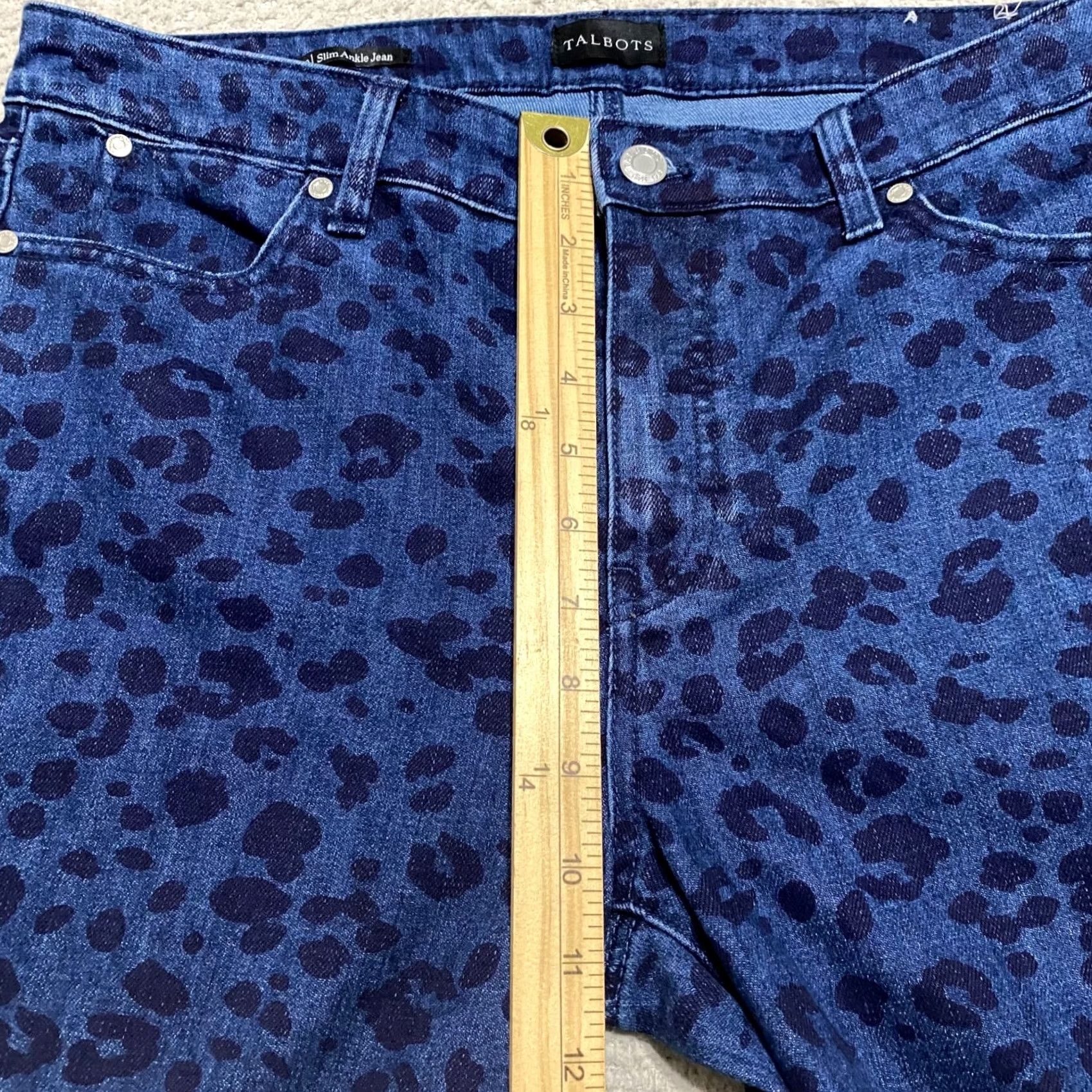 Talbots Talbots Jeans Slim 10 Blue Denim Leopard Print Straight High Rise Women 10 Jeans pants Size 32" / US 10 / IT 46 - 7 Thumbnail