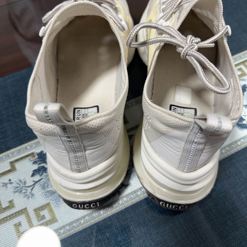 Gucci Gucci Low-top Casual Sneakers for Men - Size US 9.5 / EU 42-43 - 3 Thumbnail