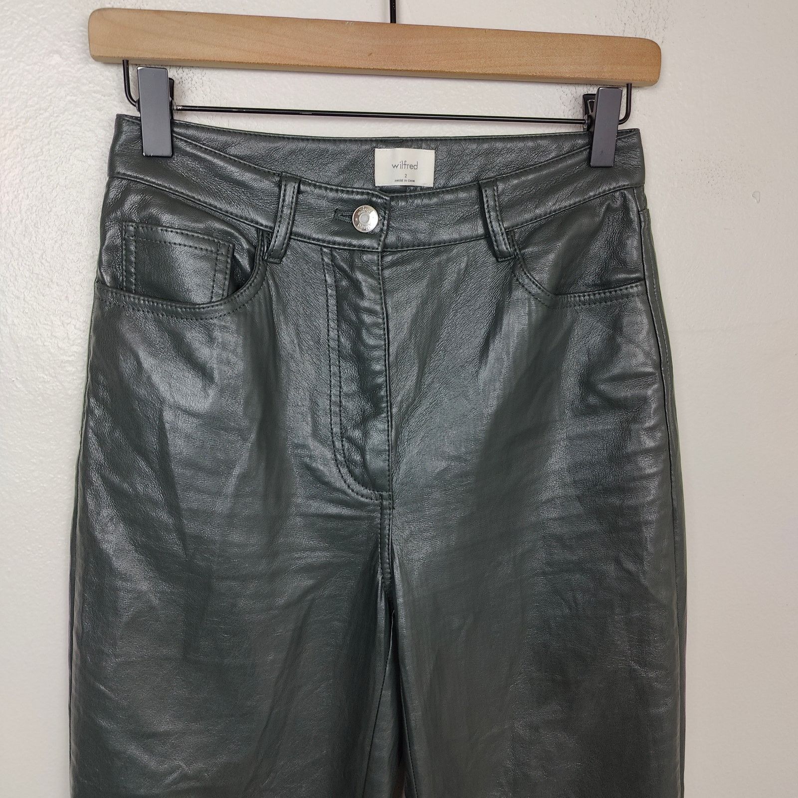 Aritzia Aritzia Wilfred Melina Pants Womens 2 Faux Leather Size 26" / US 2 / IT 38 - 2 Thumbnail