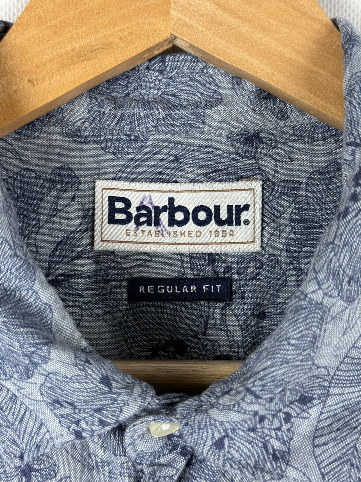 Barbour Barbour Lyocell Linen Overprinted Button Up Hawaiian Shirt Size US XL / EU 56 / 4 - 11 Thumbnail
