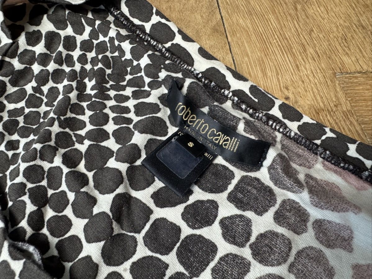 Roberto Cavalli Vintage Roberto Cavalli Animal Print Stretch Top S Size S / US 4 / IT 40 - 5 Thumbnail