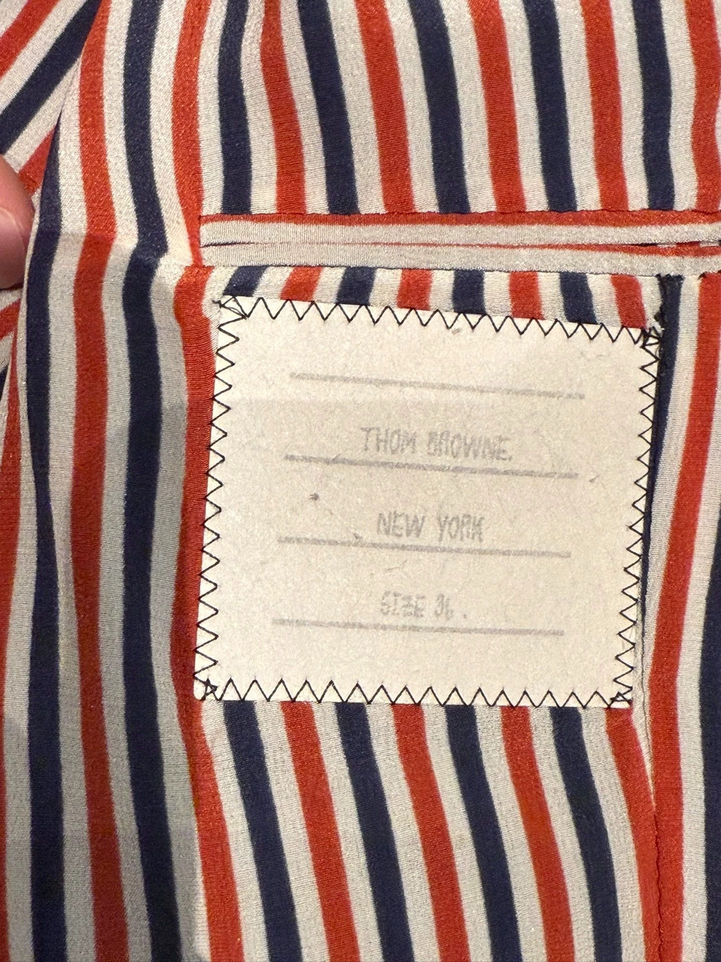Thom Browne Thom Browne Wmn's Navy Gold Button Short Blazer 36 Size XS / US 0-2 / IT 36-38 - 4 Thumbnail