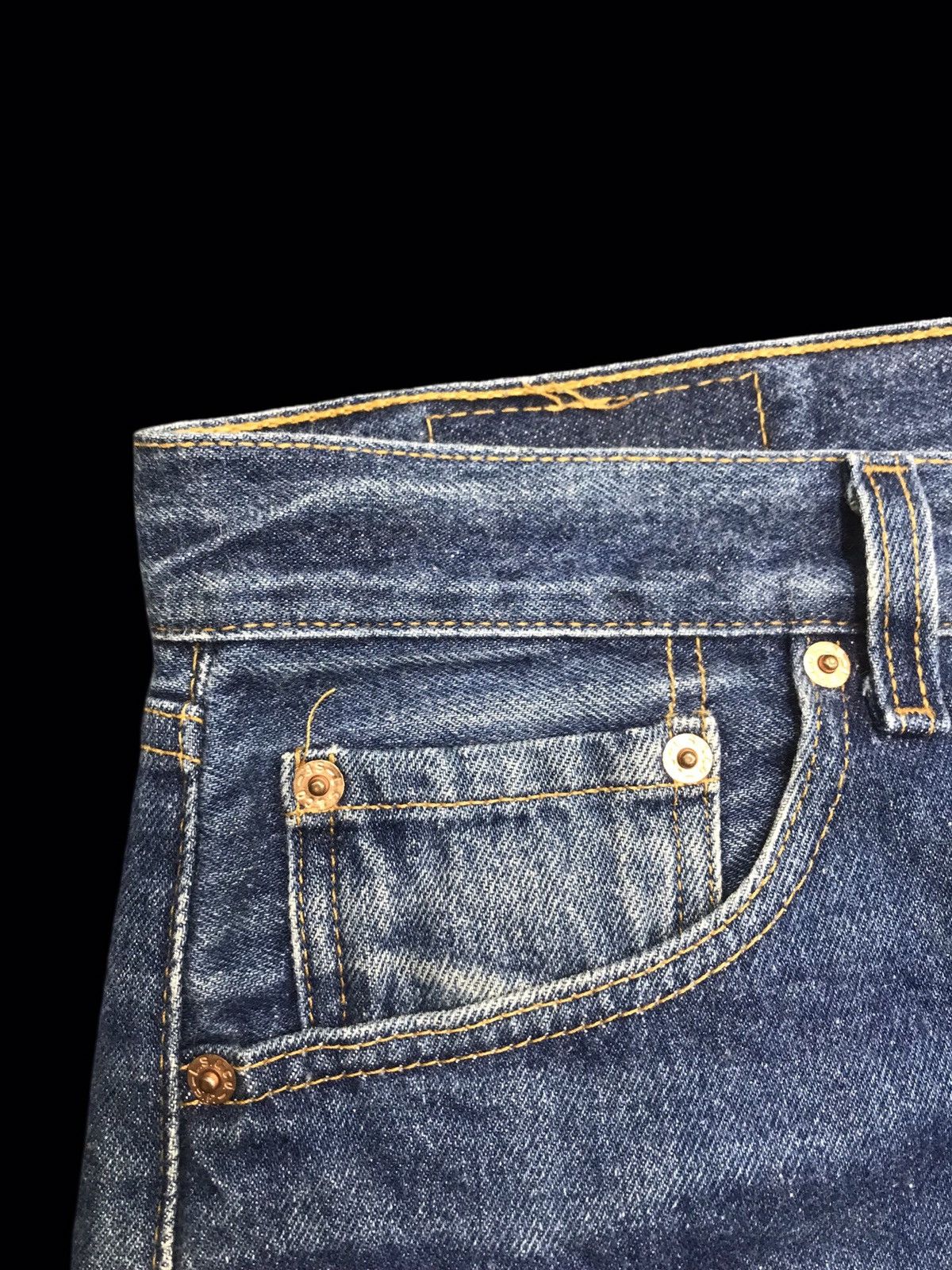 Levi's 💥90s Style💥Vintage Levis 501 Blue Wsh Distrssed Denim F242 Size US 31 - 10 Thumbnail