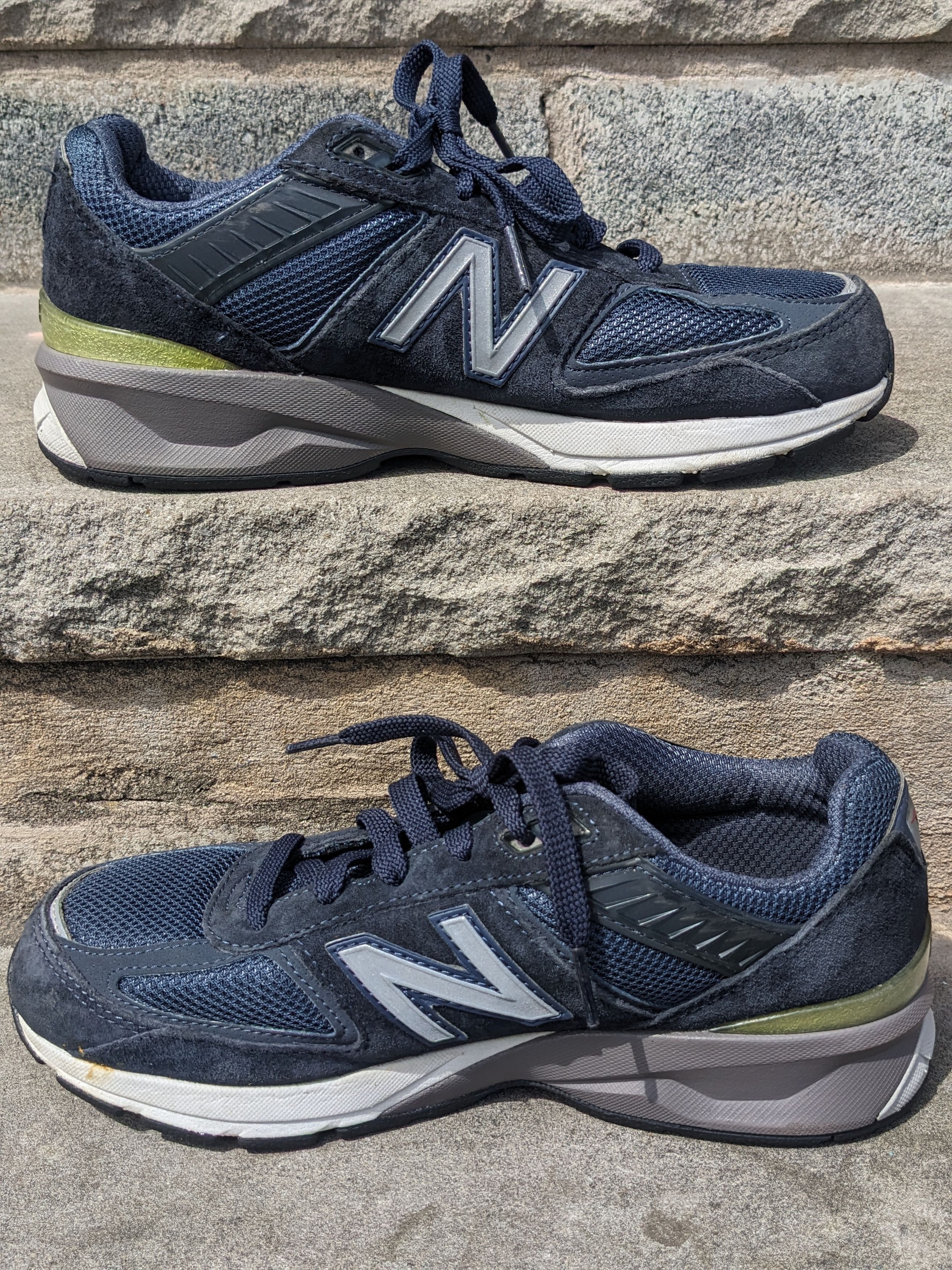 Designer × New Balance New Balance 990v5 Boys Size 5 Navy Blue Youth Shoes GC990NV5 Size US 5 / EU 37 - 1 Thumbnail