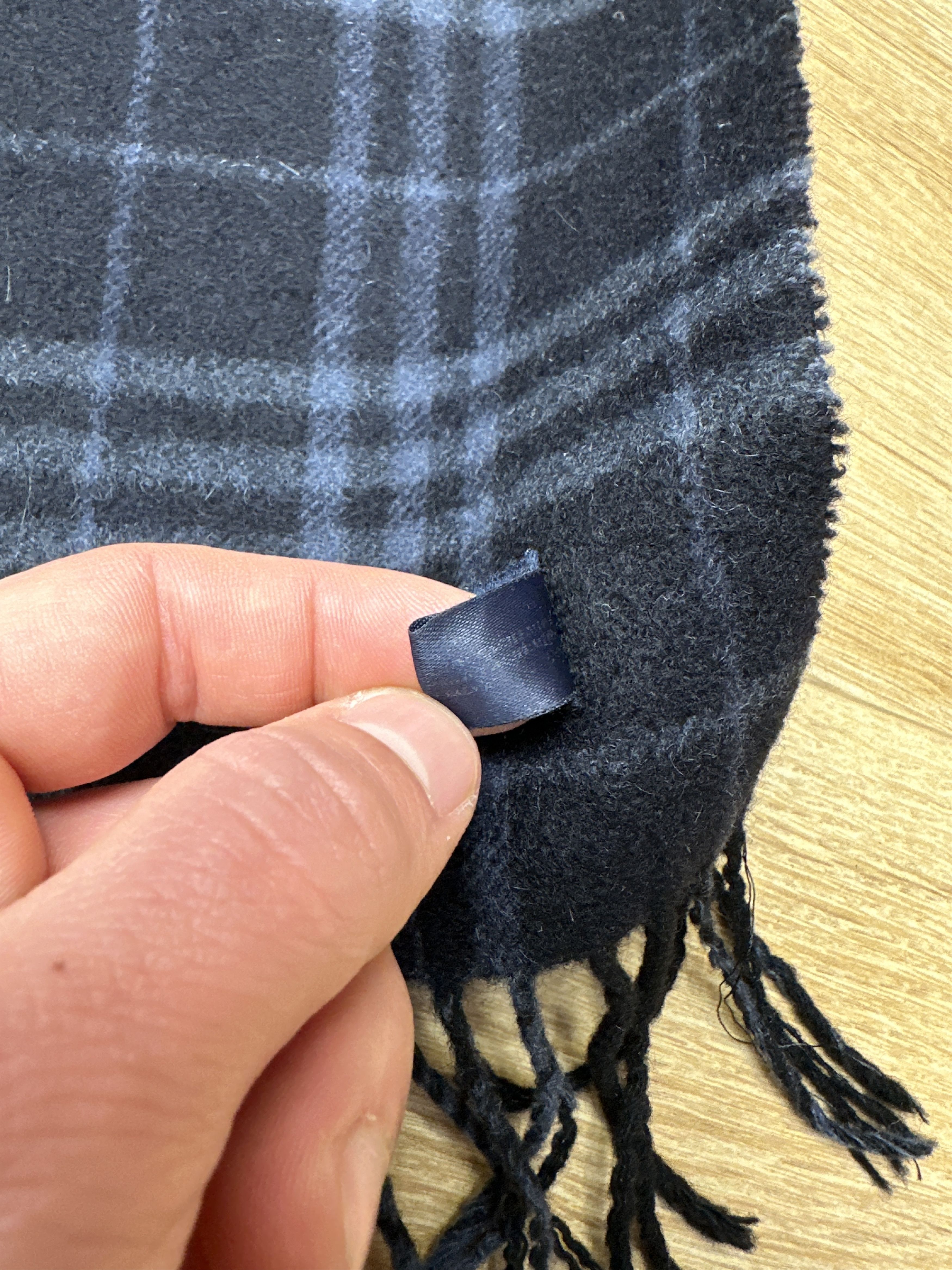 Burberry Rare Vintage Burberry London Cashmere Check Scarf 140×31 cm Size ONE SIZE - 6 Thumbnail