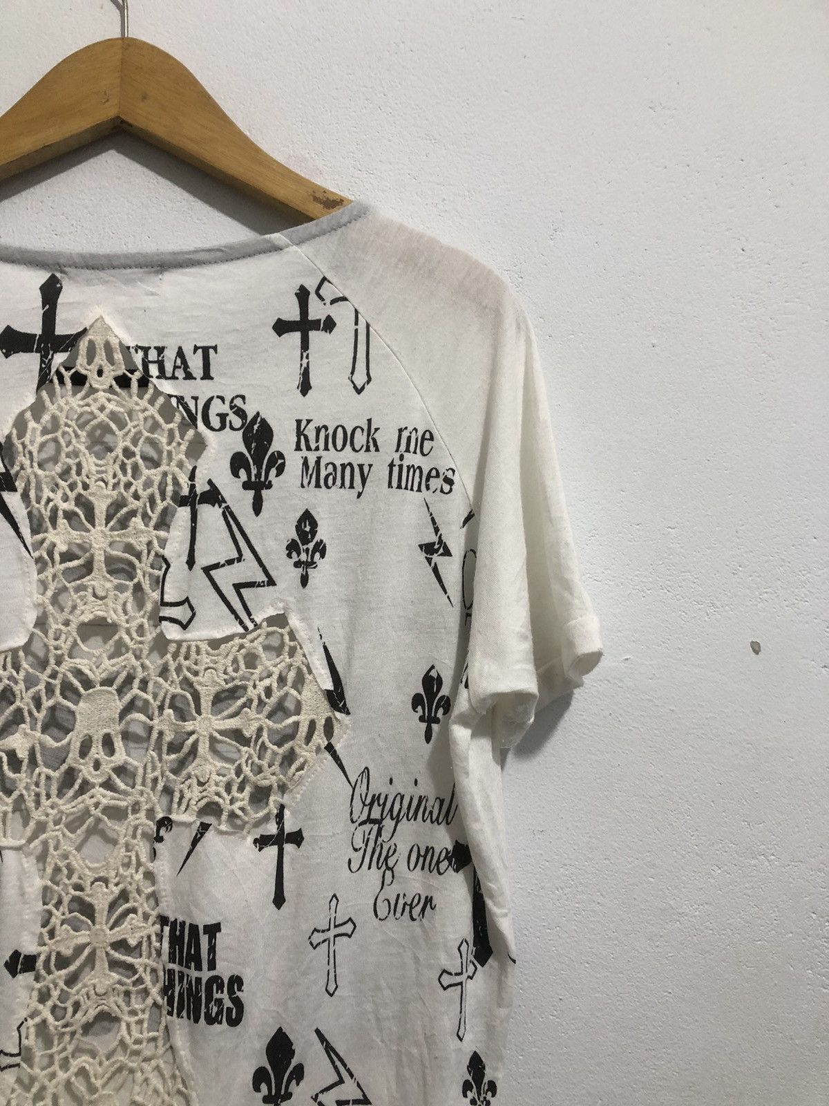 Beauty Beast Japanese Gothic Poem Tribal Rock Punk Style Size US M / EU 48-50 / 2 - 6 Thumbnail