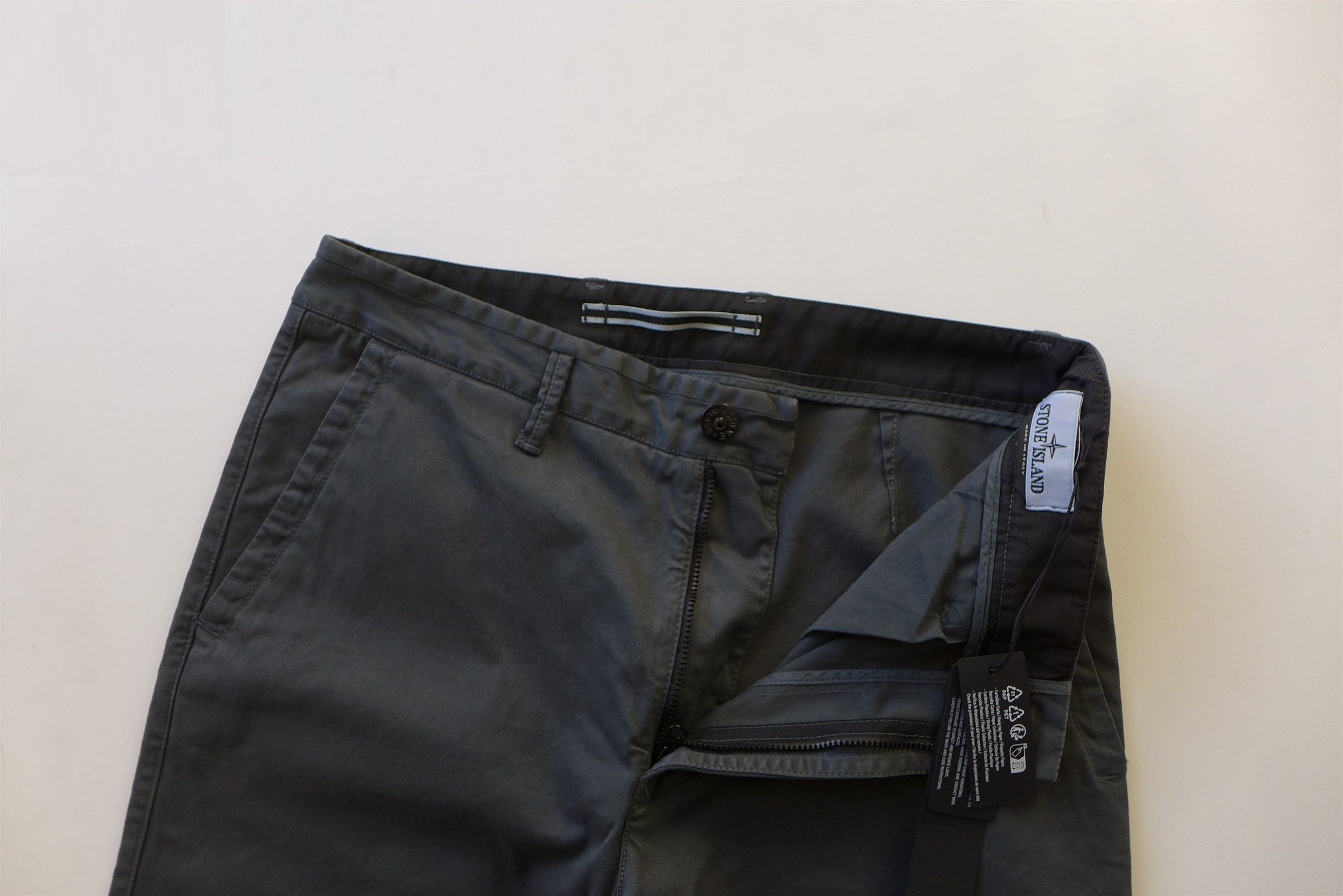 Stone Island Stone Island Trousers Pants Grey Garment Dyed Cotton Size US 31 - 6 Thumbnail