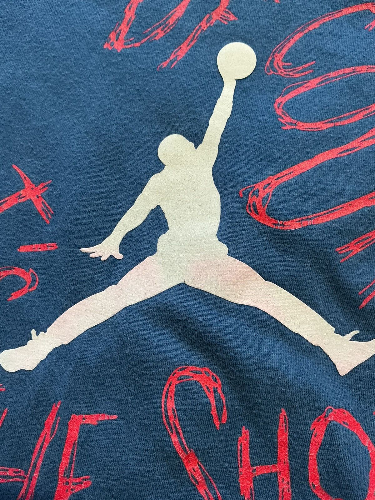Jordan Brand Air Jordan Nike Jumpman Of Course It's The Shoes T-Shirt Size US XL / EU 56 / 4 - 7 Thumbnail