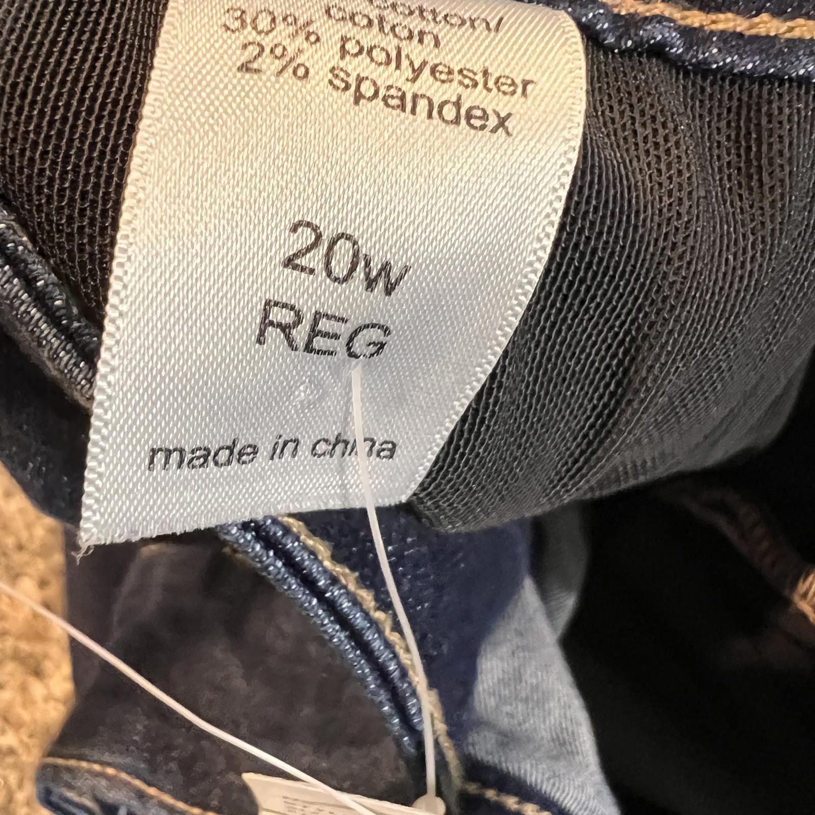 Unknown London Women's Black and Gray Striped Activewear Leggings Size 20W Size 42" / US 20 - 3 Thumbnail