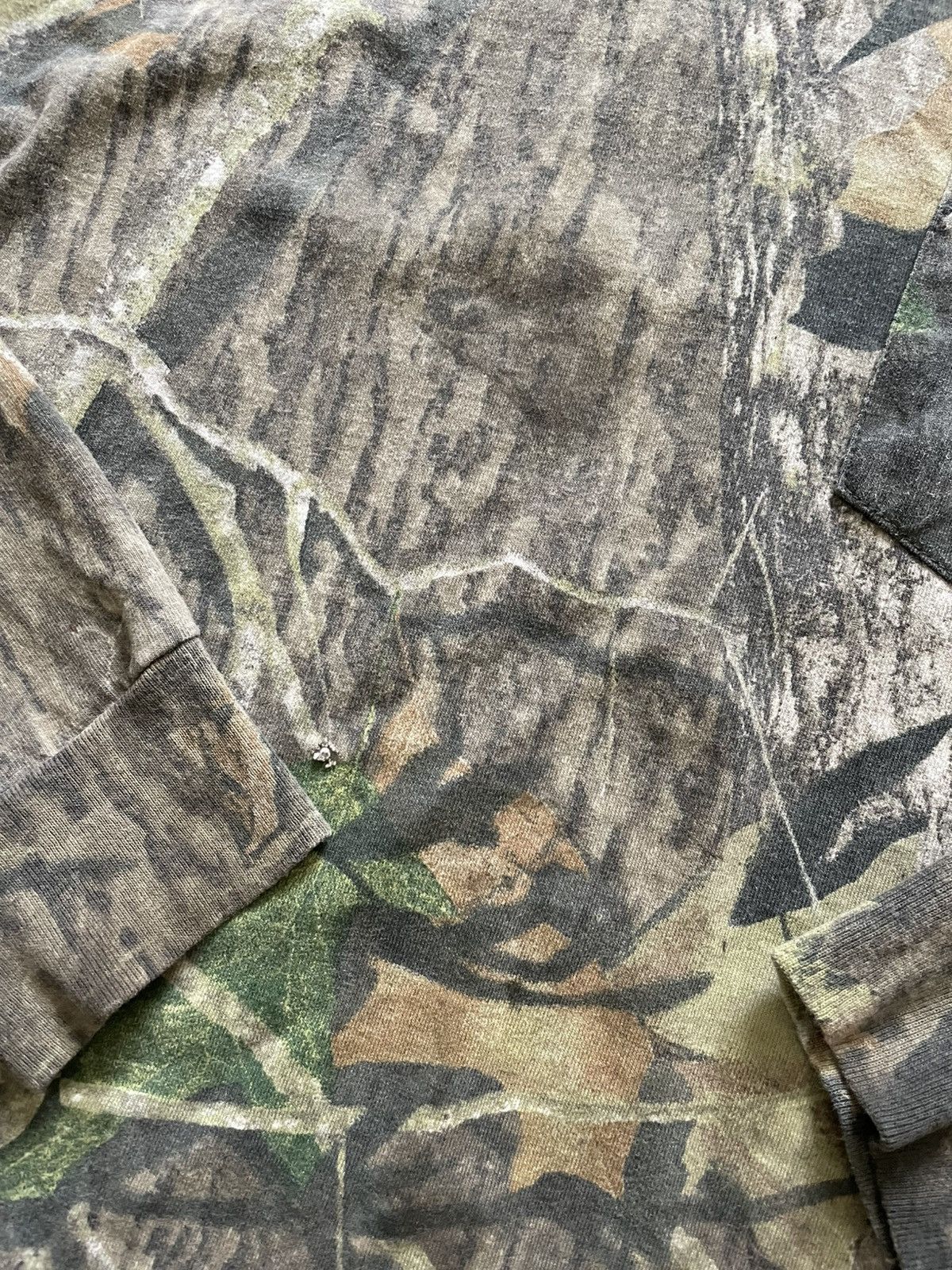 Mossy Oaks × Vintage Vintage Camo Long Sleeve Shirt Mossy Oak Break Up Sz 2XL Size US XXL / EU 58 / 5 - 3 Thumbnail
