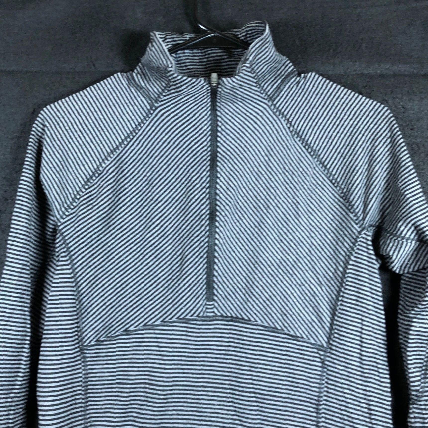 Vintage Columbia Shirt Womens Black Gray Striped 1/4 Zip Long Sleeve Omni-Wick M Size M / US 6-8 / IT 42-44 - 2 Thumbnail
