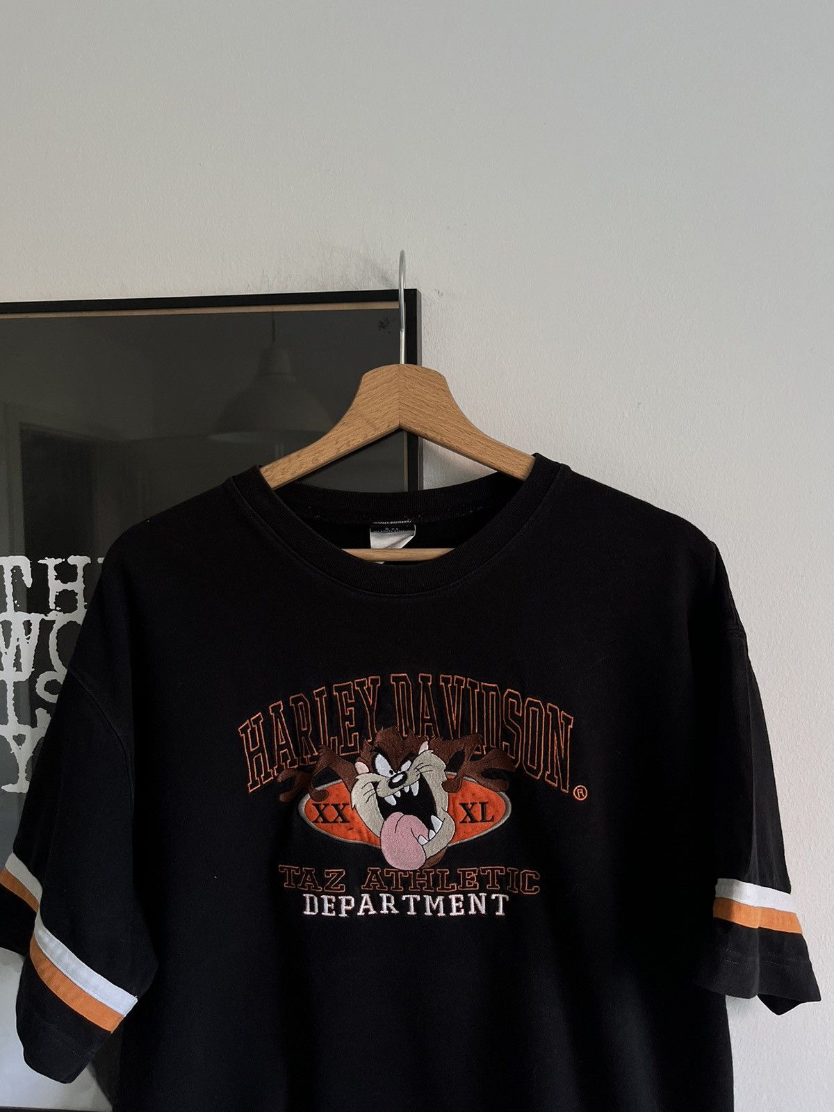 Harley Davidson × Vintage × Warner Bros Vintage Harley Davidson Warner Bros Taz Cartoon Tee Y2K Size US M / EU 48-50 / 2 - 2 Thumbnail