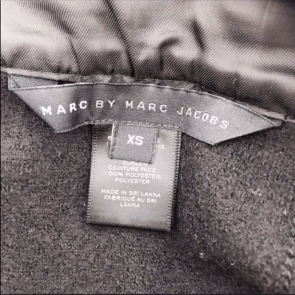 Marc by Marc Jacobs Marc by Marc Jacobs Black Wool A-Line Skirt Size XS | Classi Size 27" / US 4 / IT 40 - 4 Thumbnail