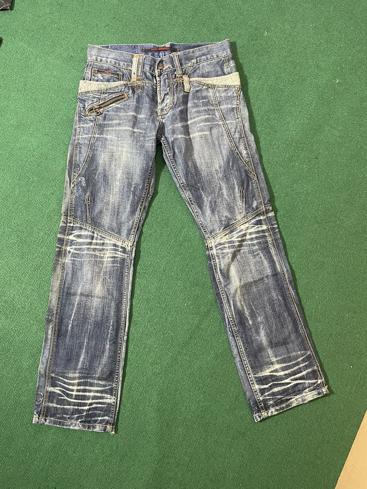 If Six Was Nine Red Bridge Distressed Jeans Size US 32 / EU 48 - 1 Thumbnail