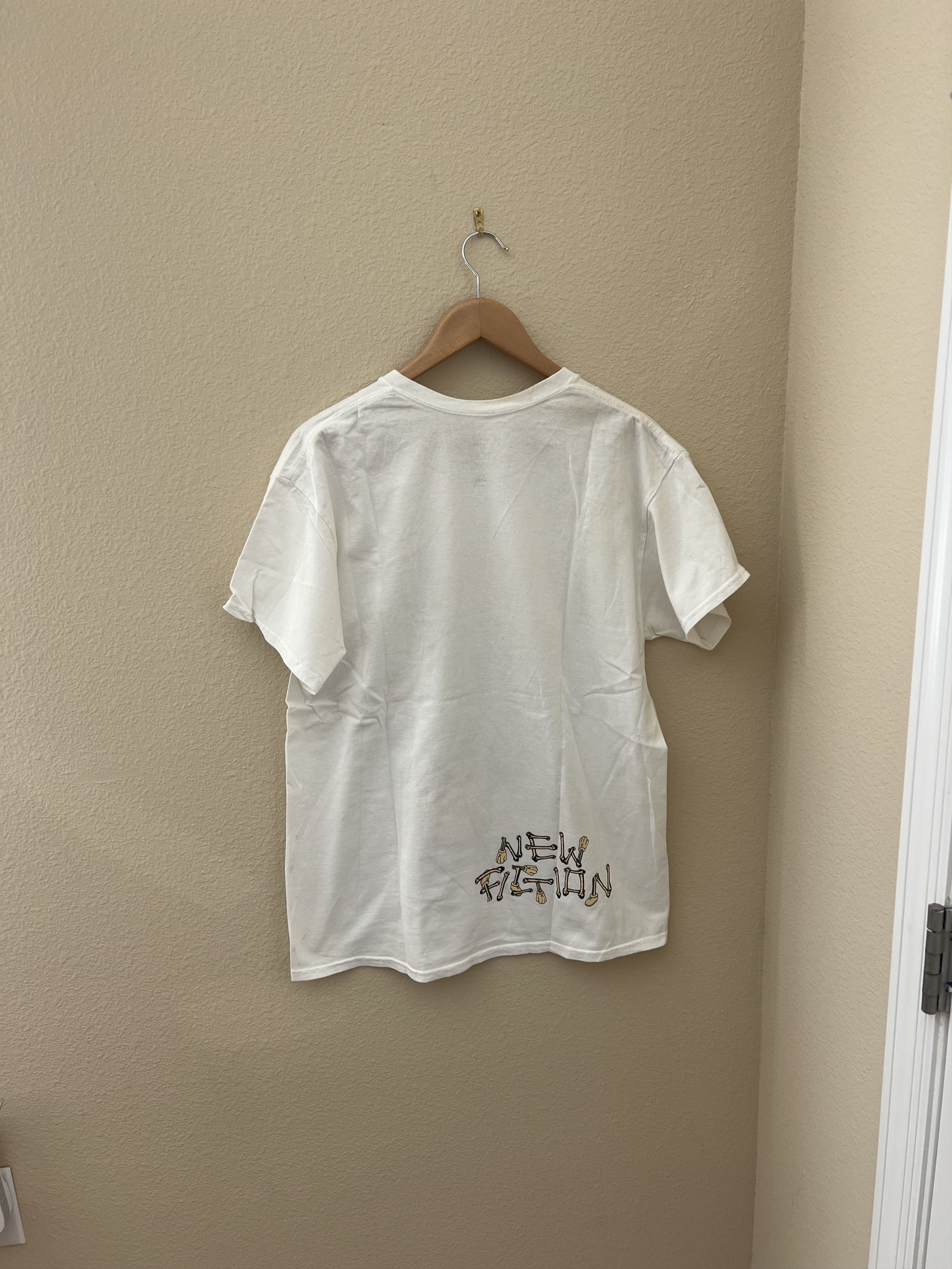 Kaws kaws skeleton t shirt Size US L / EU 52-54 / 3 - 3 Thumbnail