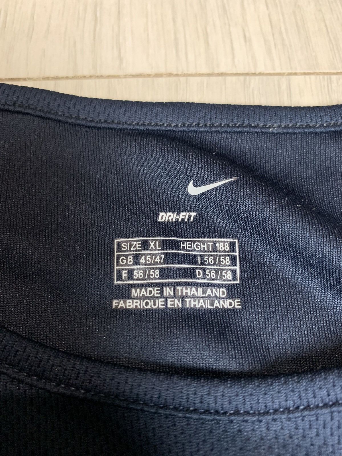 Nike × Vintage Vintage Nike With Centre Swoosh Size US XL / EU 56 / 4 - 5 Thumbnail