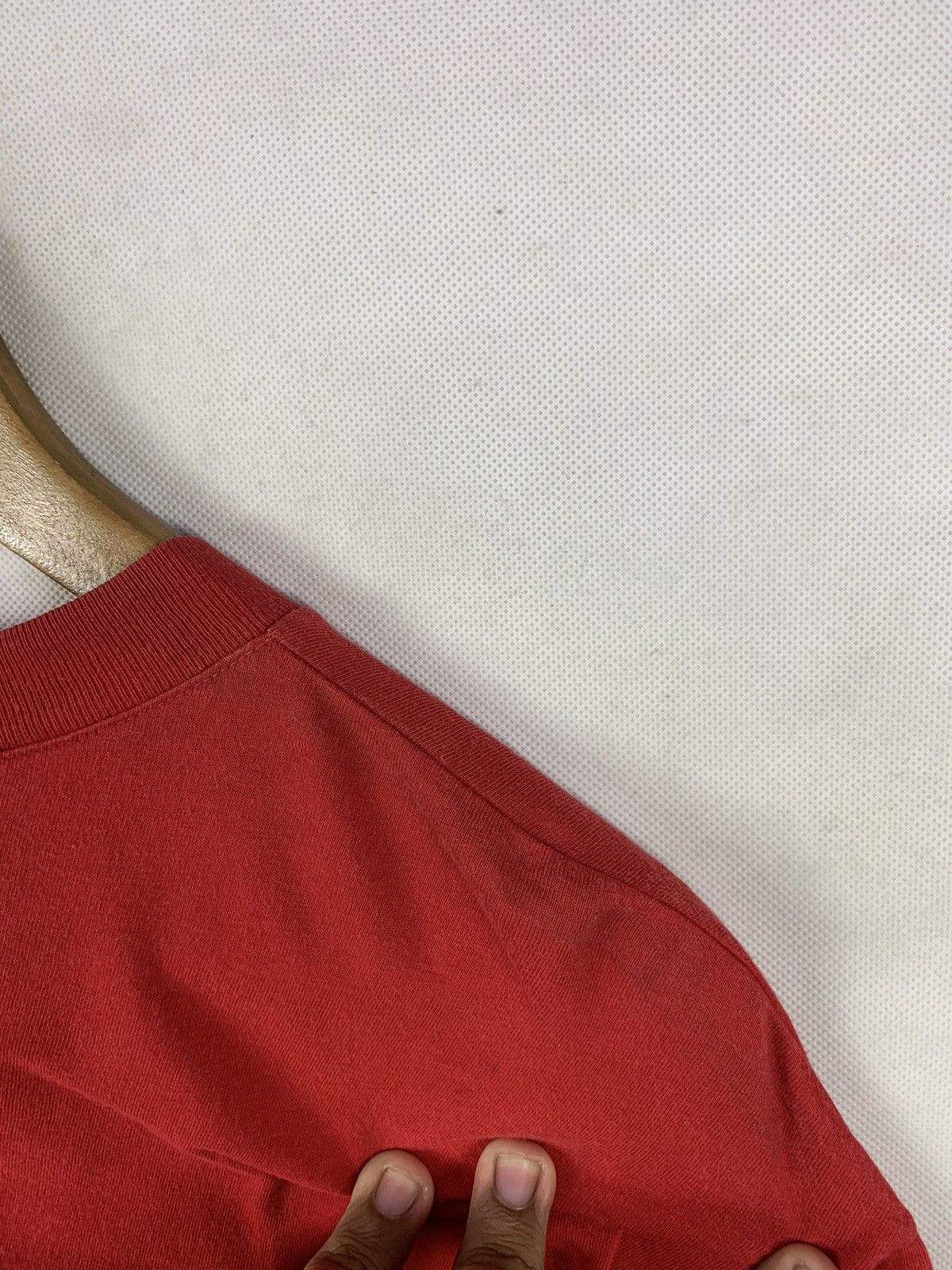 United Colors Of Benetton Steals! United Colors of Benetton Spellout Embroided Tee Size US M / EU 48-50 / 2 - 7 Thumbnail