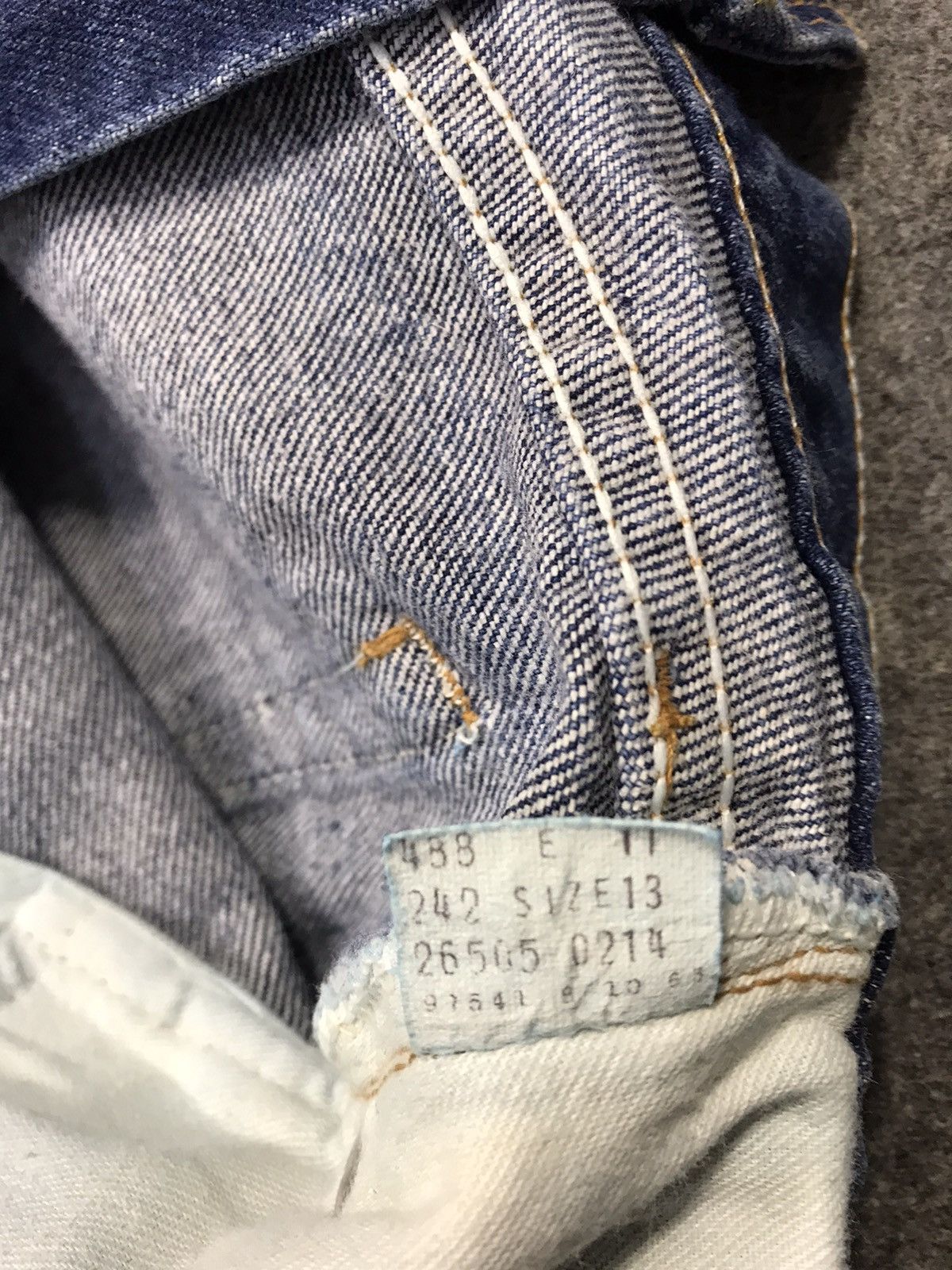 Levi's Vintage Clothing Levi's Strauss 80s 505 26505-0217 Talon Zip Denim Jeans Size 27" / US 4 / IT 40 - 14 Thumbnail