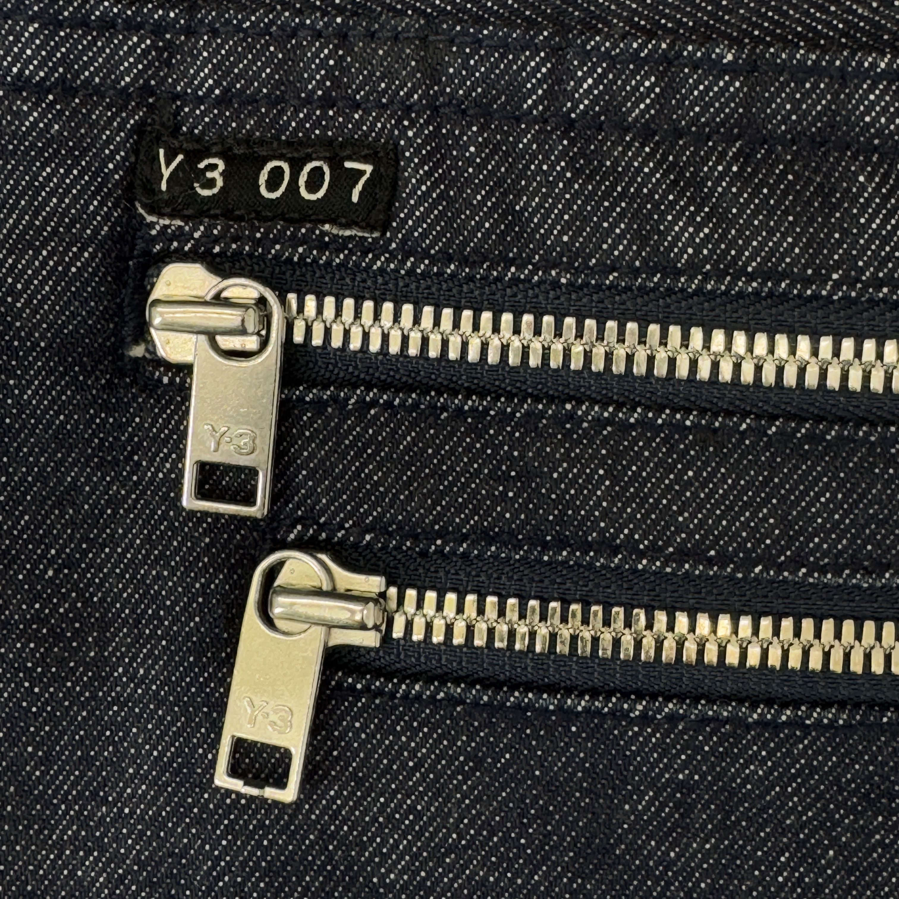 Y-3 jeans with zip pocket at the back Size 28" / US 6 / IT 42 - 7 Thumbnail