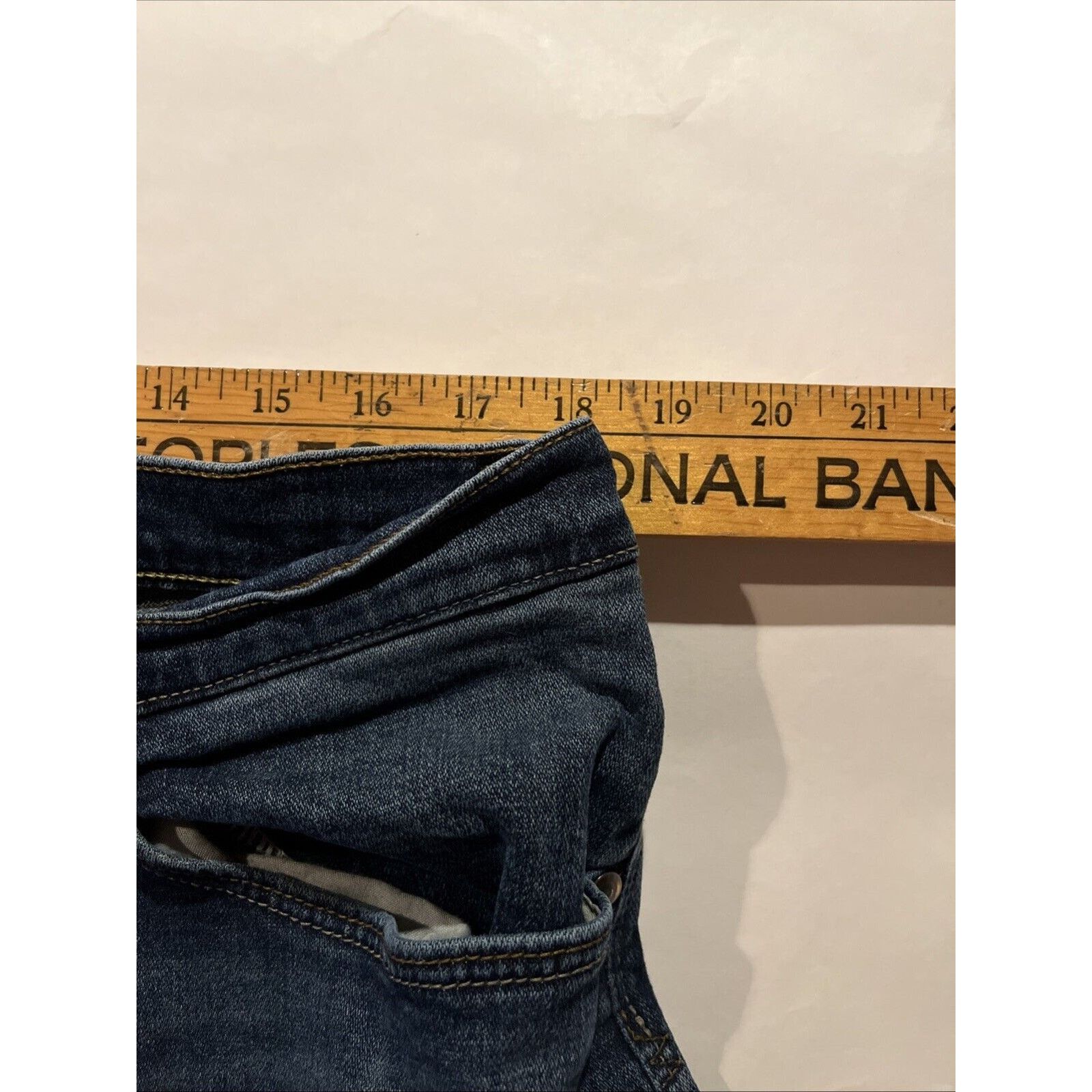 Wrangler Wrangler Vintage Jeans Men’s 36x31 Blue Relaxed Boot Denim Size US 36 / EU 52 - 11 Thumbnail