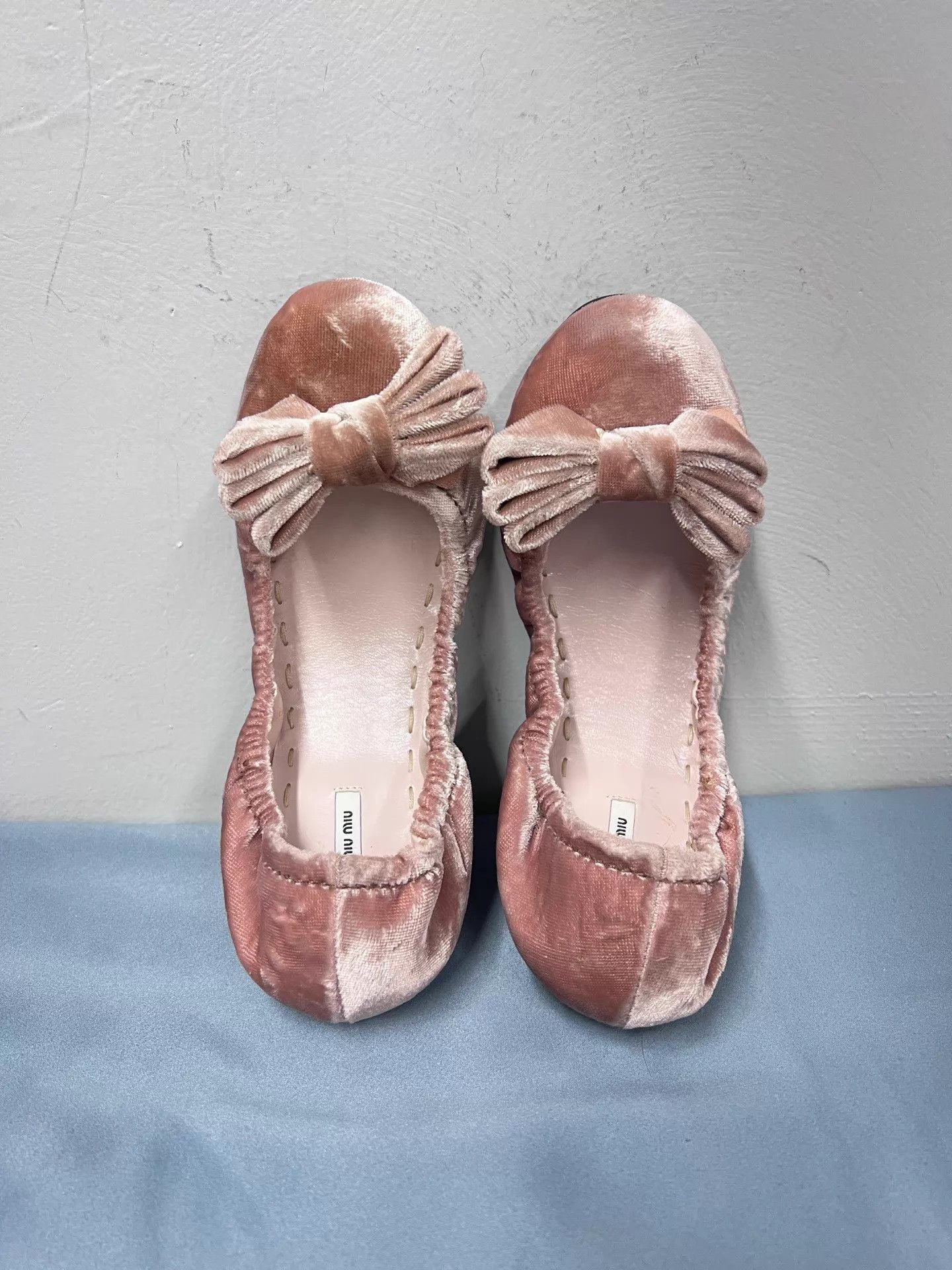Miu Miu MiuMiu Velvet Bow Ballet Flats EU36.5 New BF5001 Size US 6 / IT 36 - 3 Thumbnail