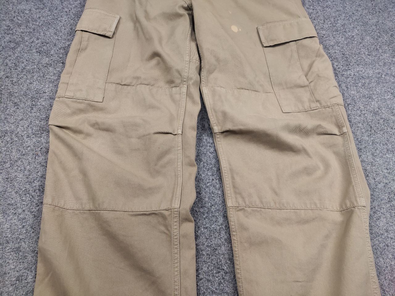 Carhartt × Vintage Vintage 90's Carhartt Beige Faded Canvas Regular Cargo Pants Size US 38 / EU 54 - 10 Thumbnail