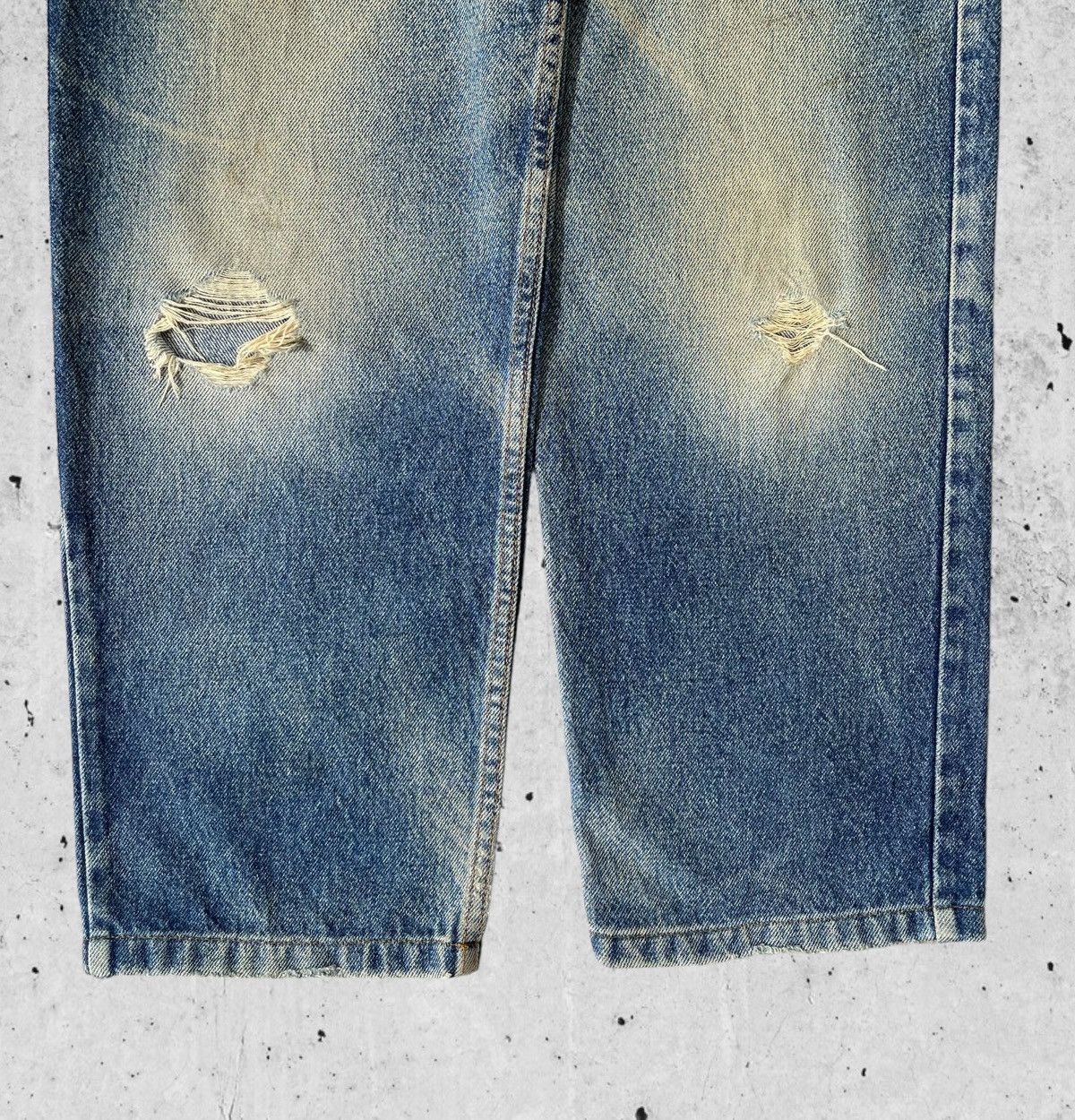 Tommy Hilfiger 🔥Tommy Hilfiger Distressed Denim W28 🔥 Size US 28 / EU 44 - 4 Thumbnail