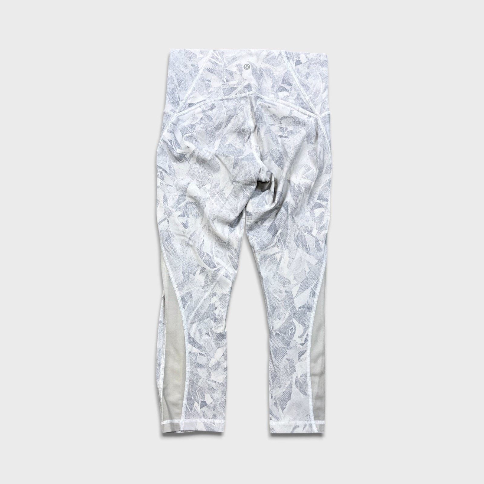 Lululemon Lululemon Train Times Crop 21" Size 6 High Rise Yoga Legging Size 28" / US 6 / IT 42 - 5 Thumbnail