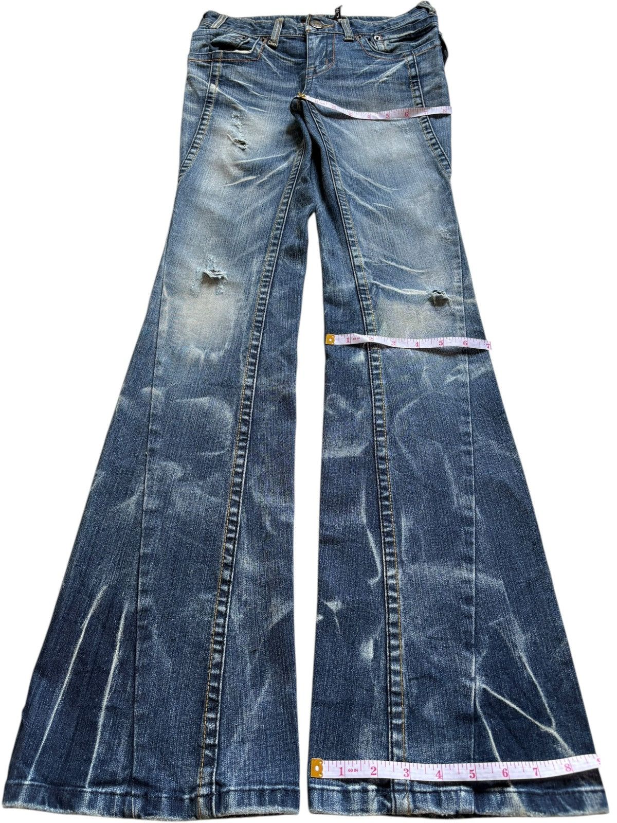 Japanese Brand Vintage Japanese Brand Thunder Wash Distressed Flare Jeans Size US 28 / EU 44 - 14 Thumbnail