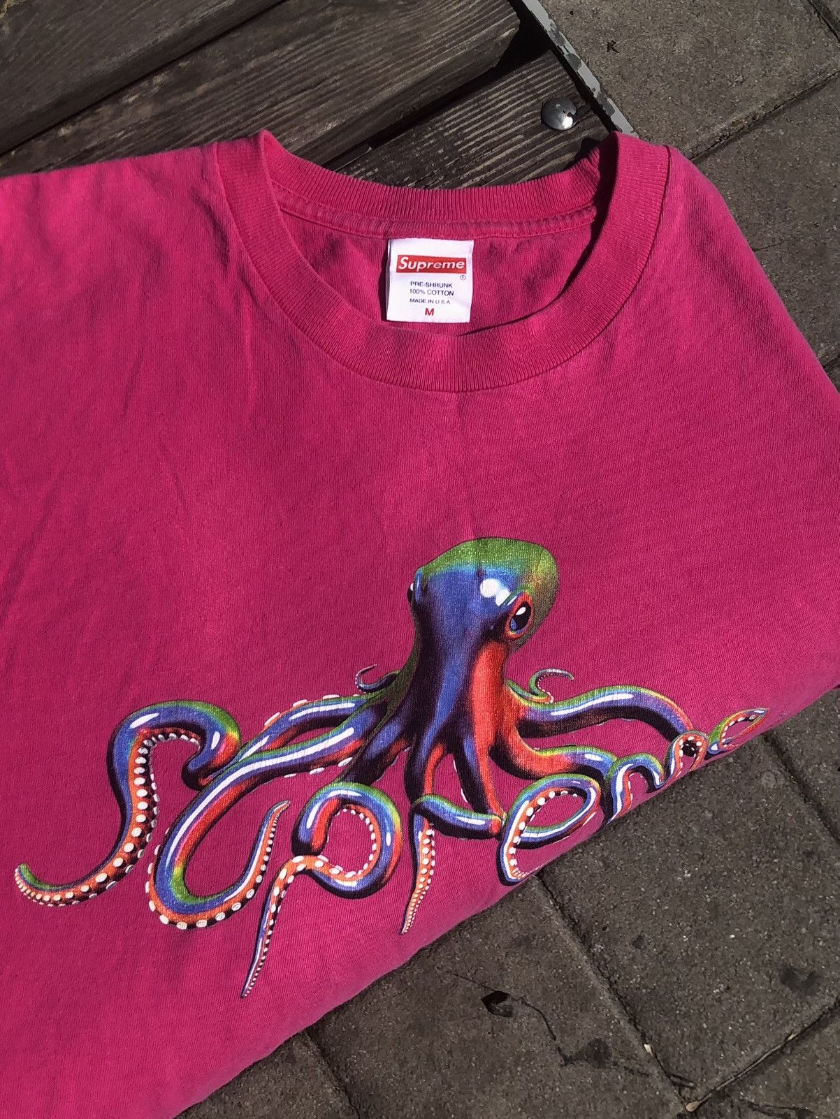 Supreme Y2K Supreme Tentacle Octopus Hot Pink Tee Size US M / EU 48-50 / 2 - 1 Thumbnail
