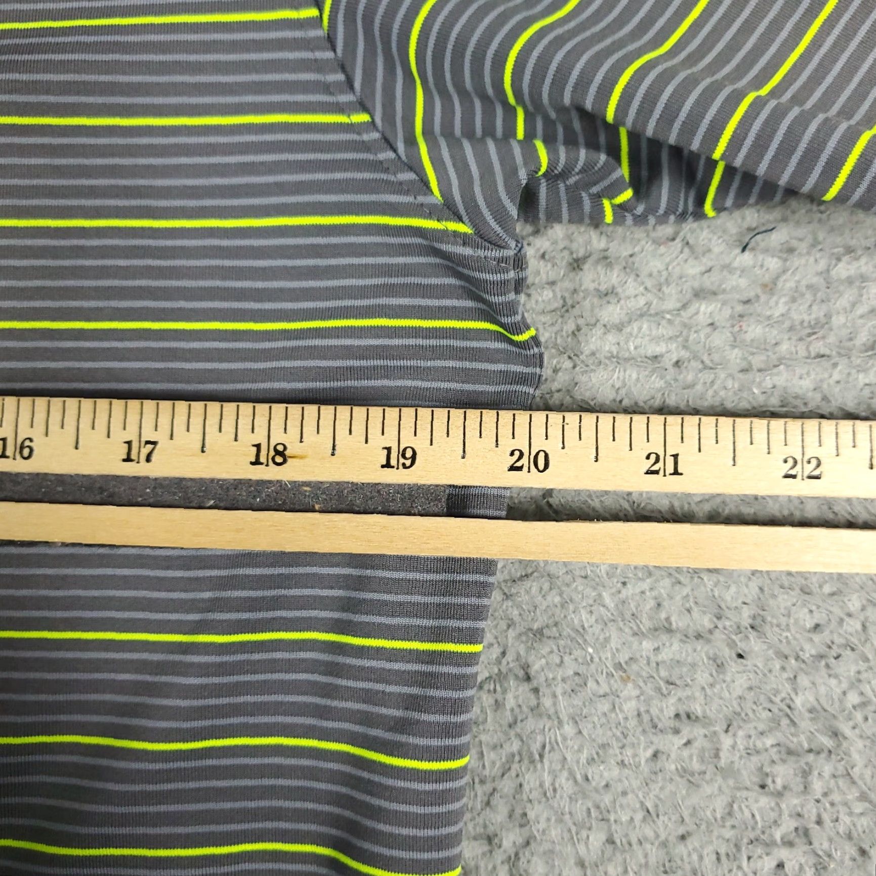 Under Armour Under Armour Polo Shirt Mens M Gray Striped Short Sleeve Casual Polo Shirt Mens Gray Striped Short Sleeve Under Armour HeatGear Polo Size US M / EU 48-50 / 2 - 5 Thumbnail