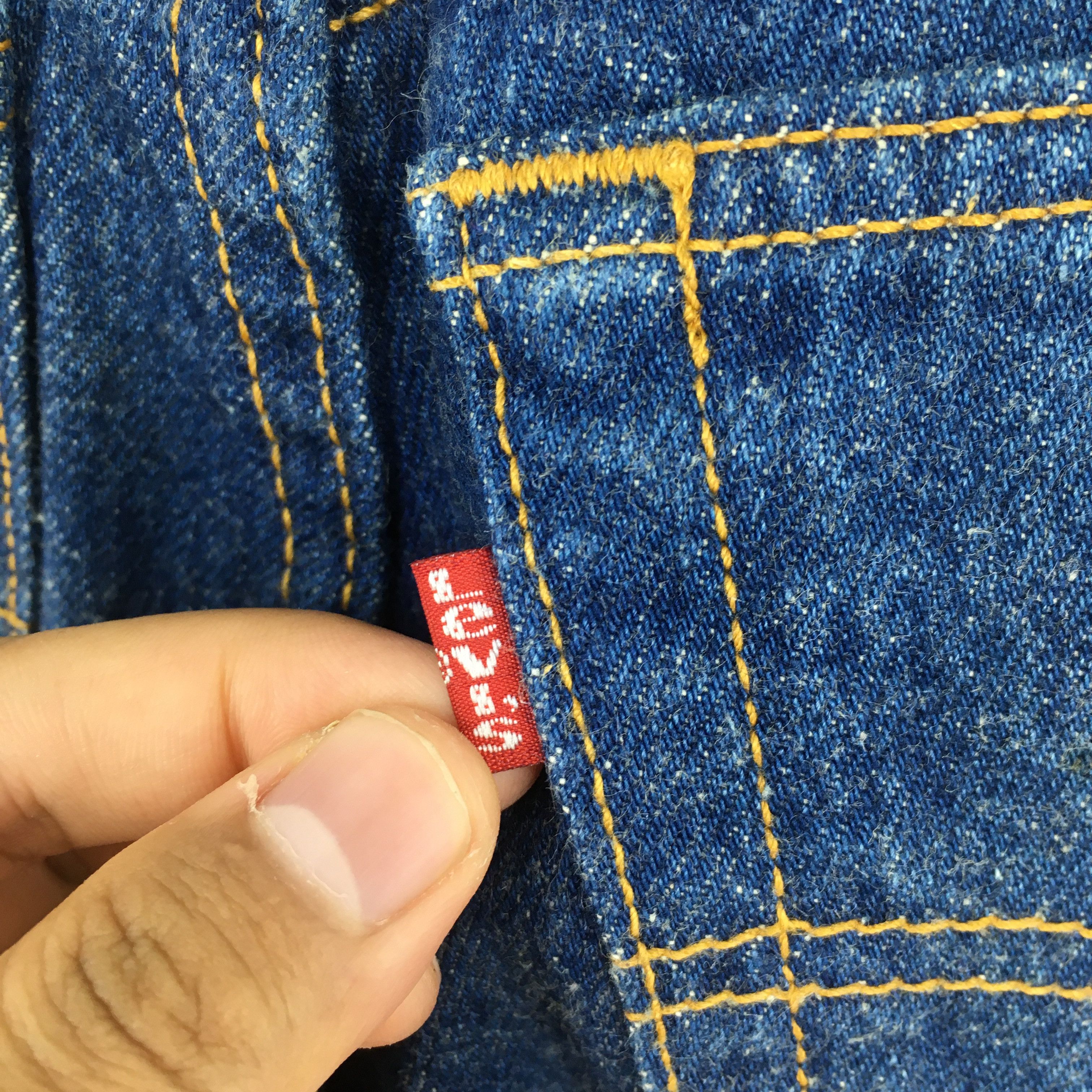 Levi's Size 23x31 Vintage 90s Levi's 501 Faded Blue Jeans S334 Size 23" - 14 Thumbnail