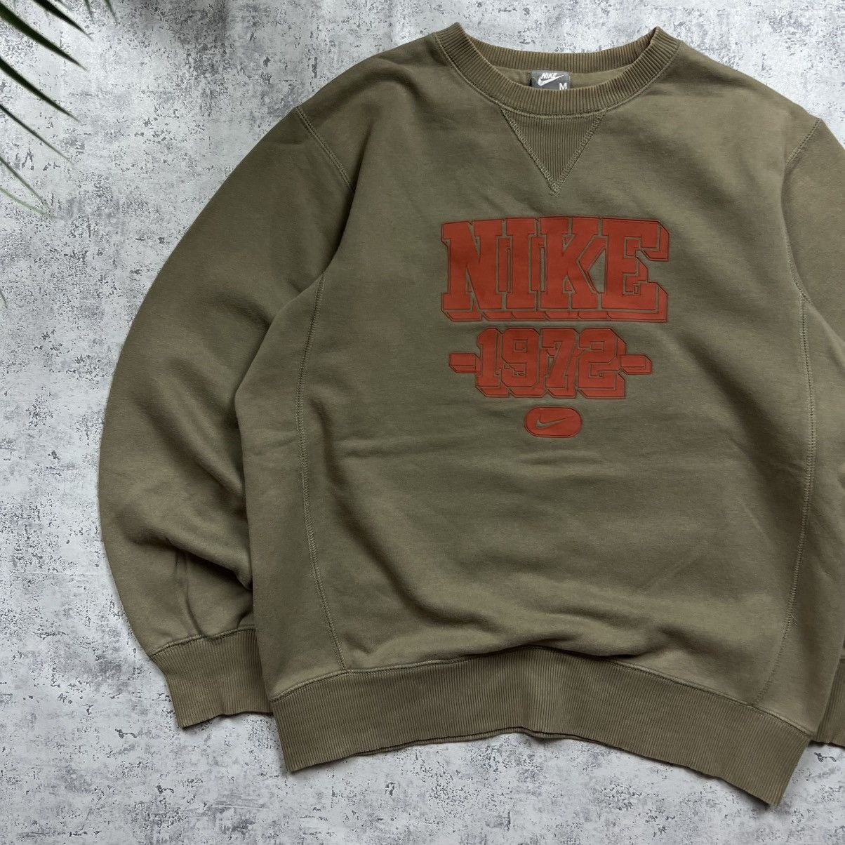 Nike 00s Nike Retro Logo Vintage Y2K Oversized Sweatshirt Size US M / EU 48-50 / 2 - 2 Thumbnail