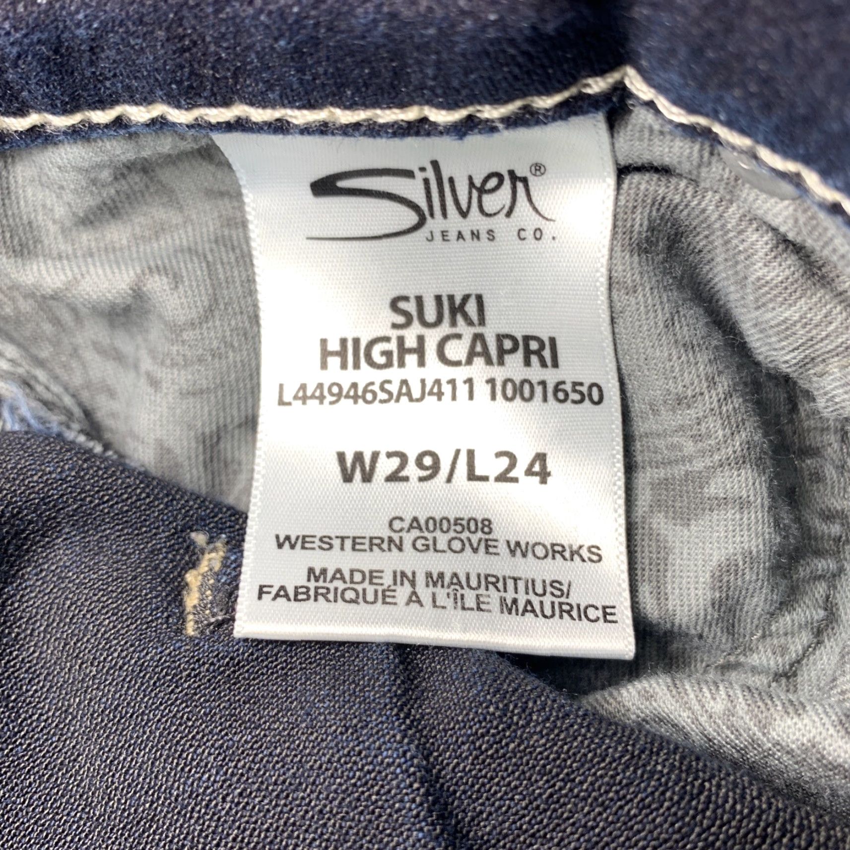 Vintage Silver Suki Women's Super Stretch High Capri Jeans 29x24 Dark Blue Denim Size 29" - 2 Thumbnail