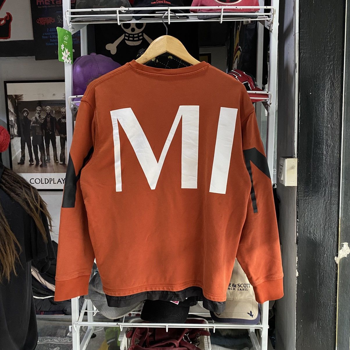Maxi Logo Print Round-Neck Sweatshirt with Side Zip Closure