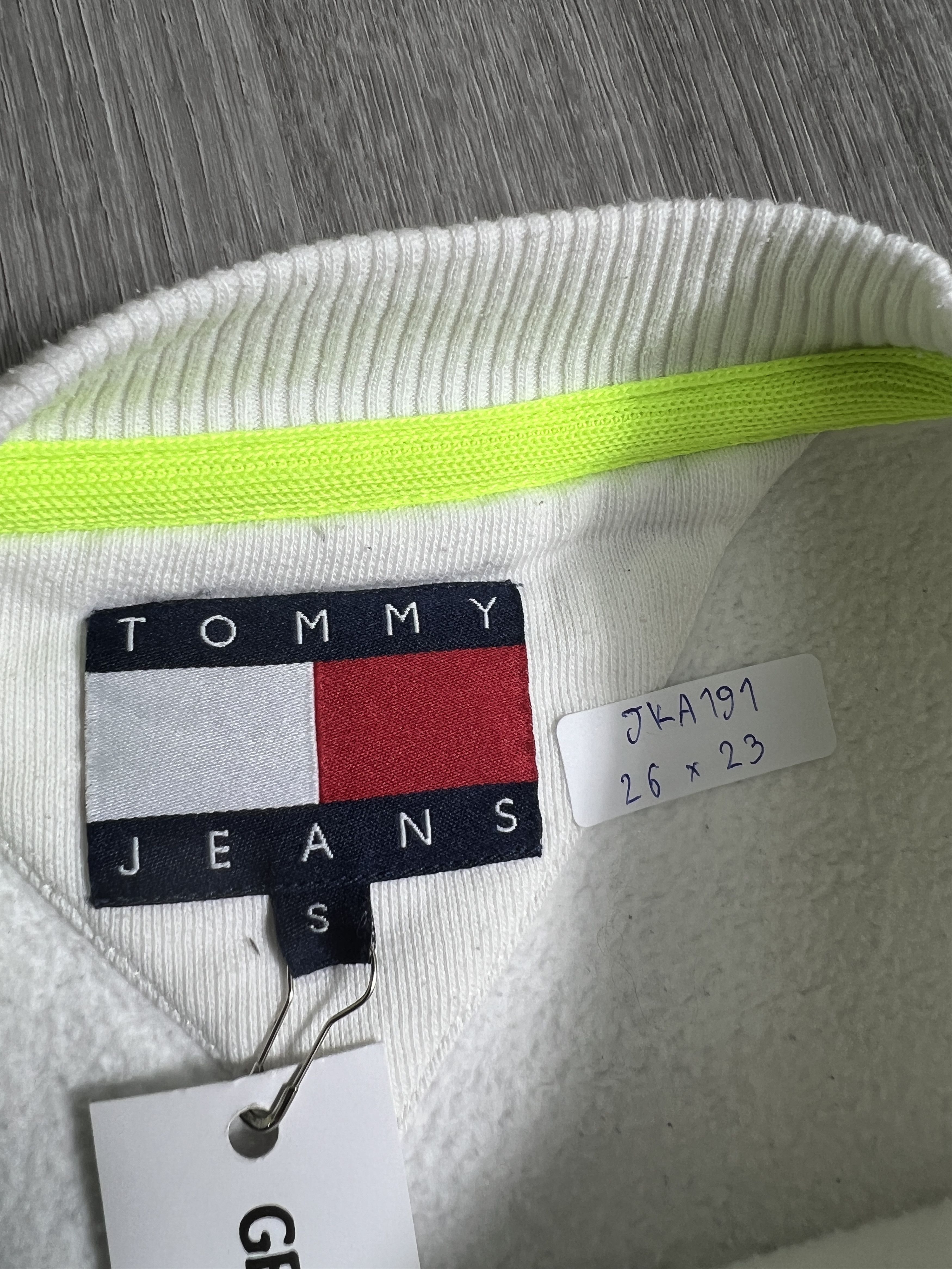 Tommy Jeans Tommy Jeans Sailing Gear Big Logo Sweatshirt (S) JKA191 Size US S / EU 44-46 / 1 - 3 Thumbnail