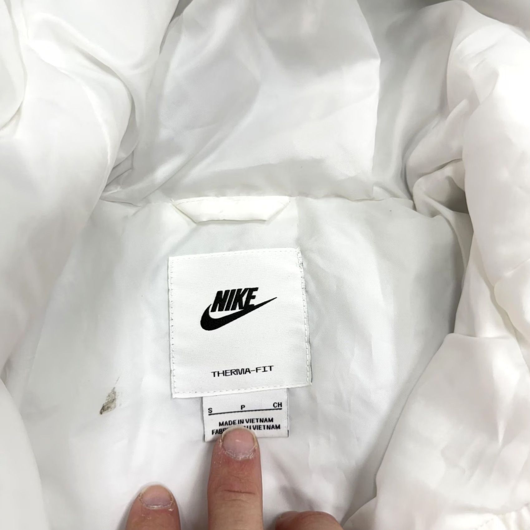 Nike Nike Therma-FIT Jacket Womens Small White Hooded Full Zip Puffer Insulated Size S / US 4 / IT 40 - 3 Thumbnail