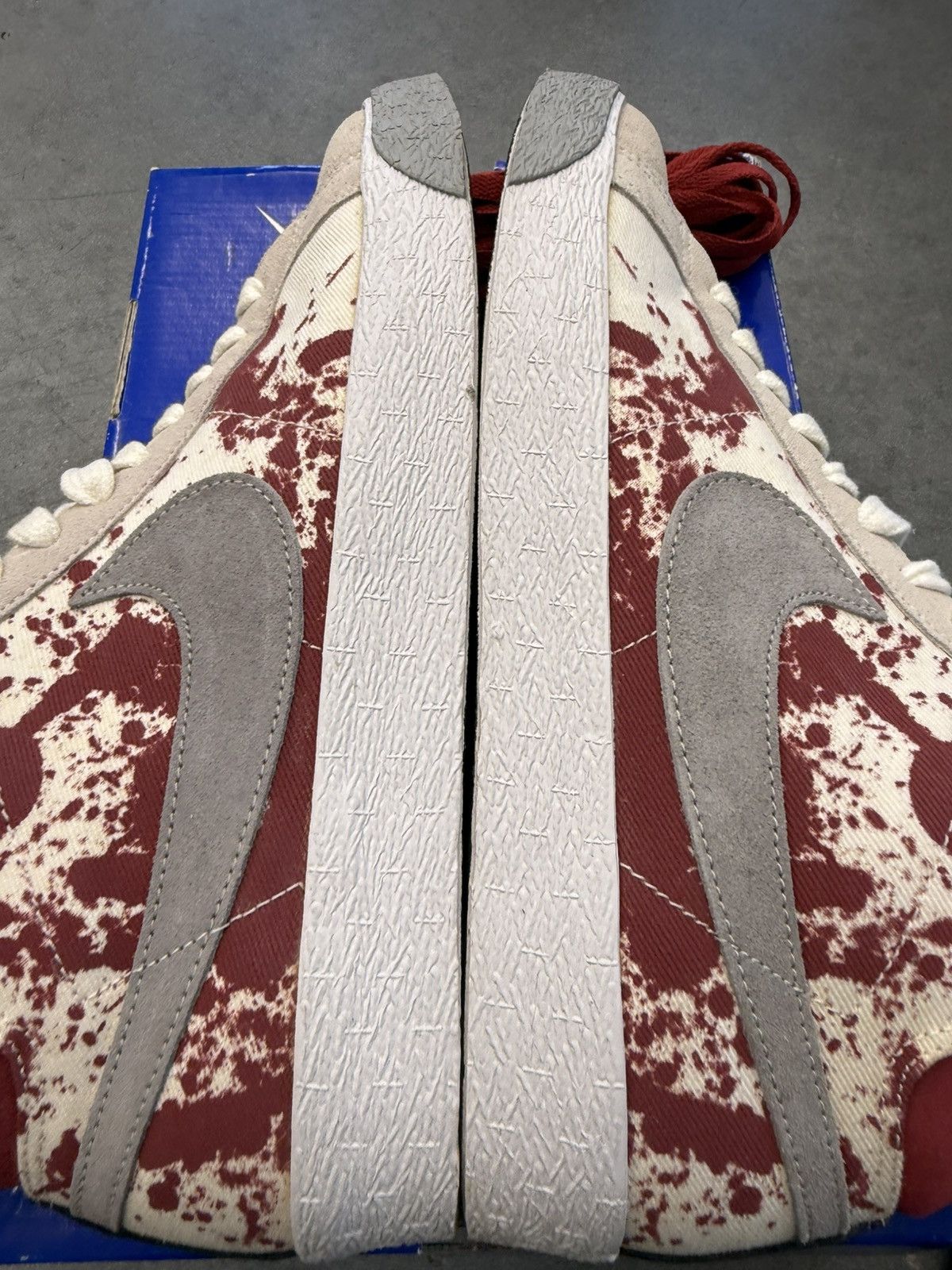 Nike 2009 Nike SB Blazer Blood Splatter Size US 10 / EU 43 - 4 Thumbnail