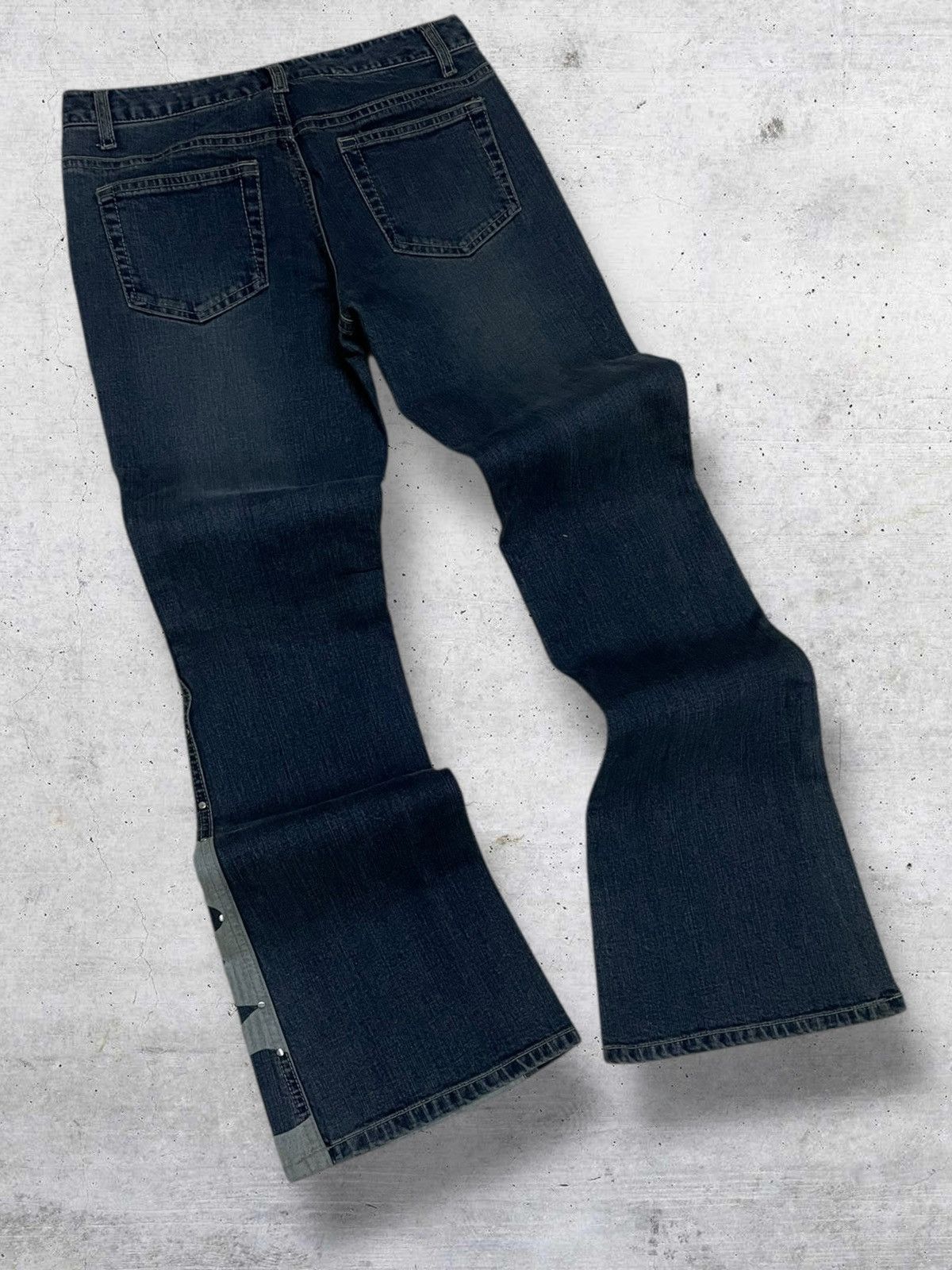 Tornado Mart VINTAGE ORIRIN JAPAN DESIGNER FLARED FASHION FORWARD DENIM Size US 26 / EU 42 - 10 Thumbnail