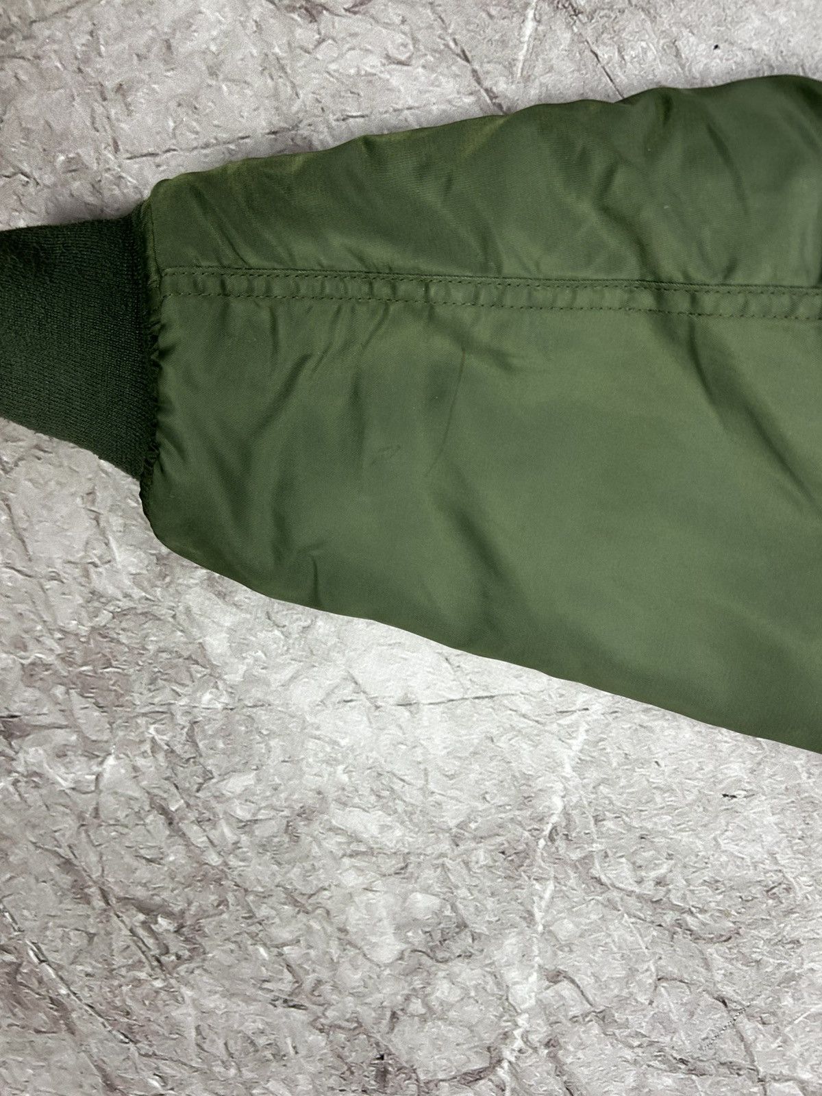 Vintage Vintage MA 1 Bomber Jacket Reversible Military Flyers Nylon Size US S / EU 44-46 / 1 - 9 Thumbnail