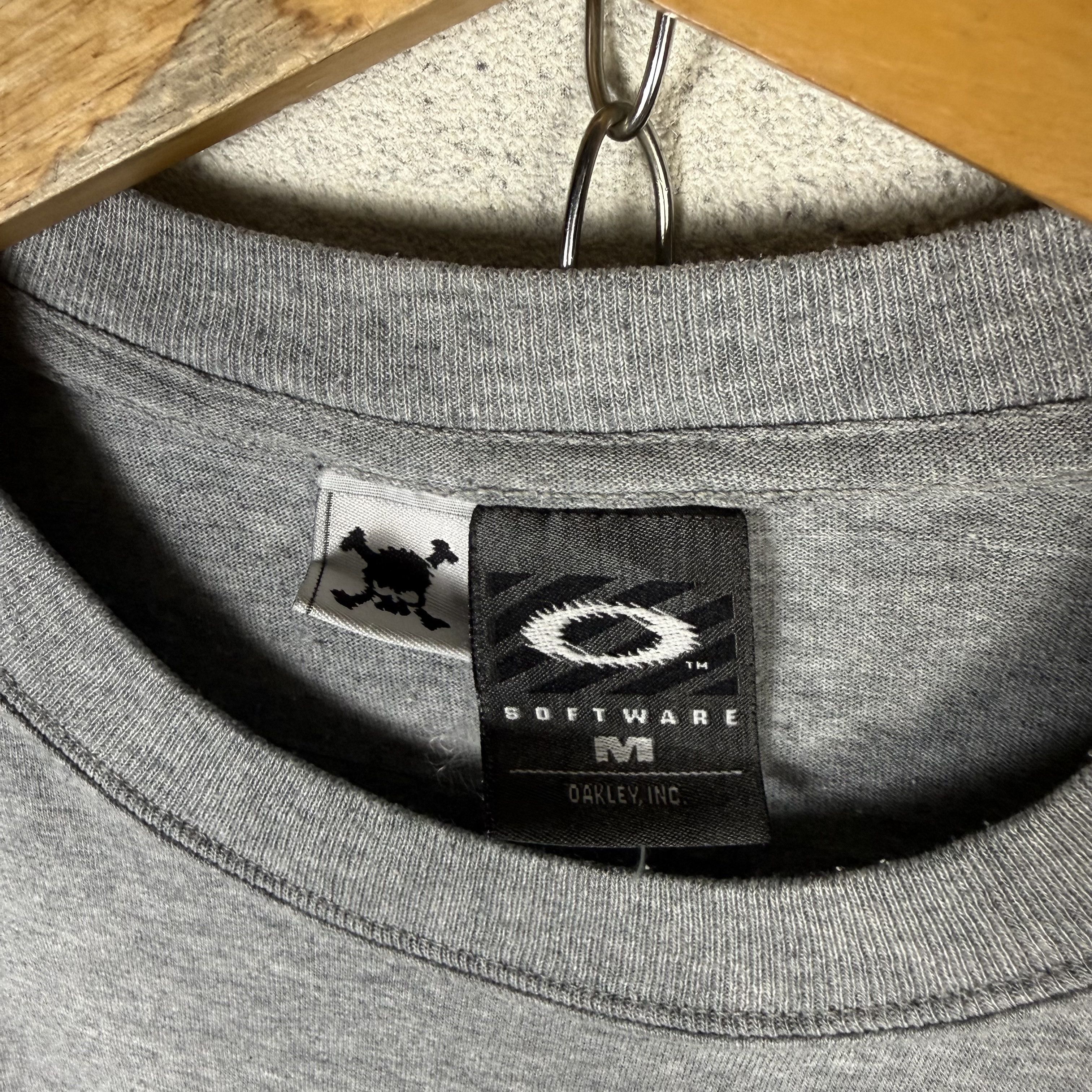 Oakley Vintage Oakley Software Tshirt Size US M / EU 48-50 / 2 - 5 Thumbnail