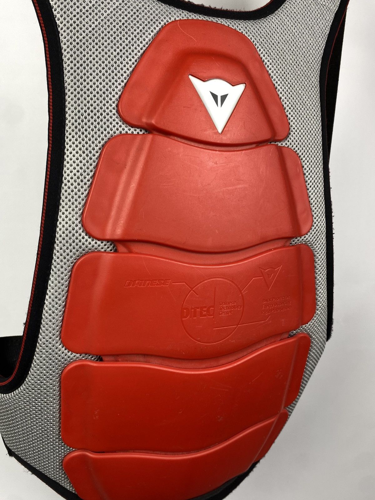 Dainese × Vintage Racing Moto Dainese Turtle Protection On The Bag Size S-M Size US M / EU 48-50 / 2 - 3 Thumbnail