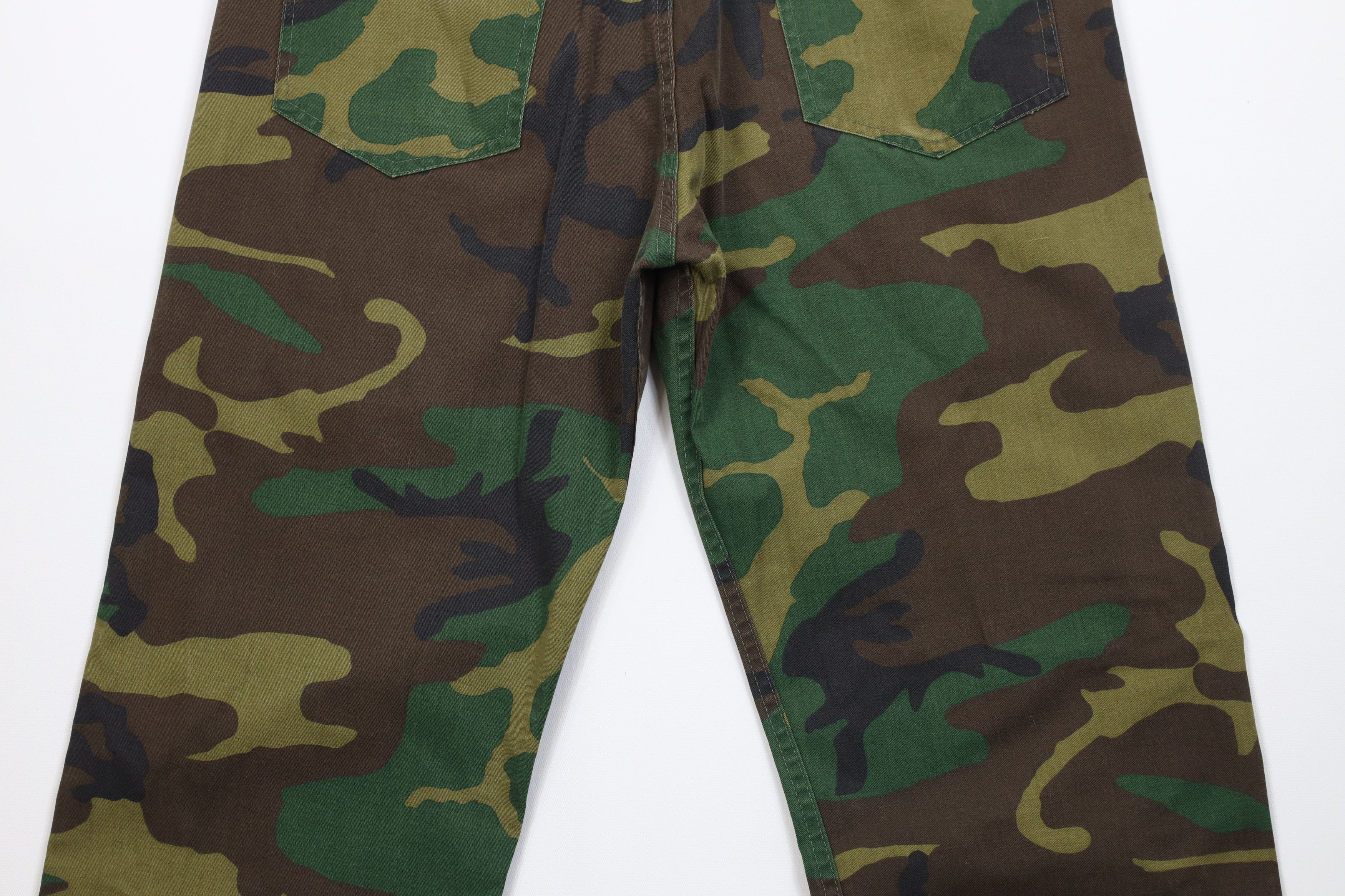 Vintage Vintage 70s Streetwear Camouflage Utility Pants Trousers USA Size US 36 / EU 52 - 12 Thumbnail