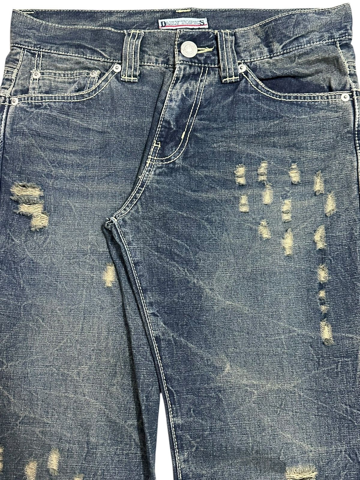 Japanese Brand Vintage Japanese Brand Blue Thunder Wash Distress Jeans Size US 32 / EU 48 - 4 Thumbnail