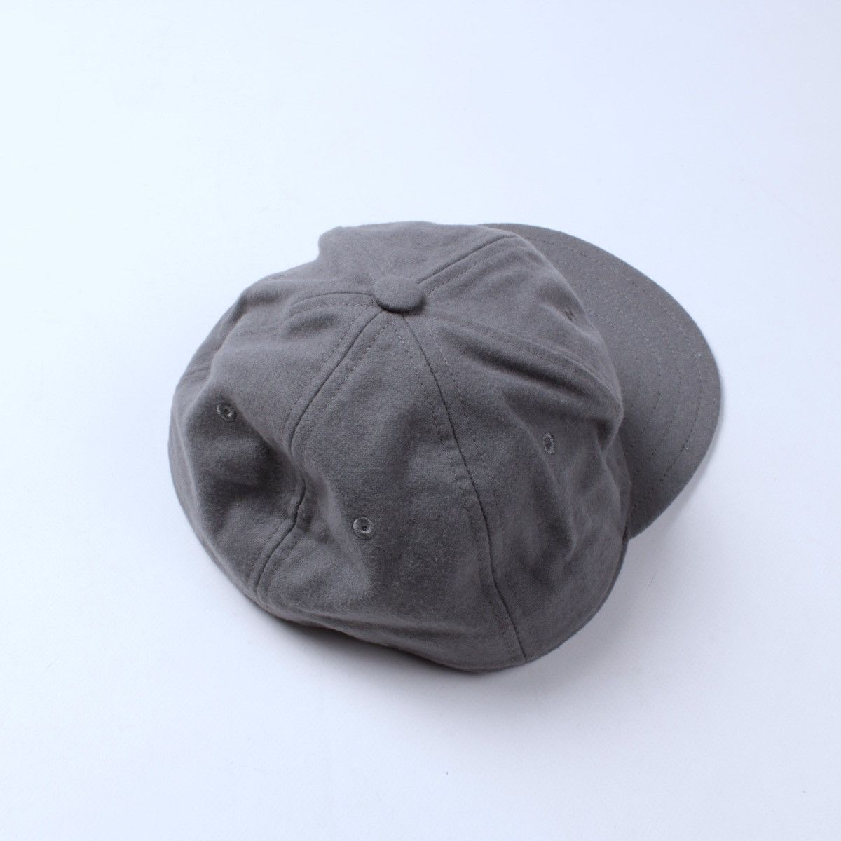 Champion × Vintage CHAMPION Big Logo Wool Blend Gray Cap Snapback Size ONE SIZE - 8 Thumbnail