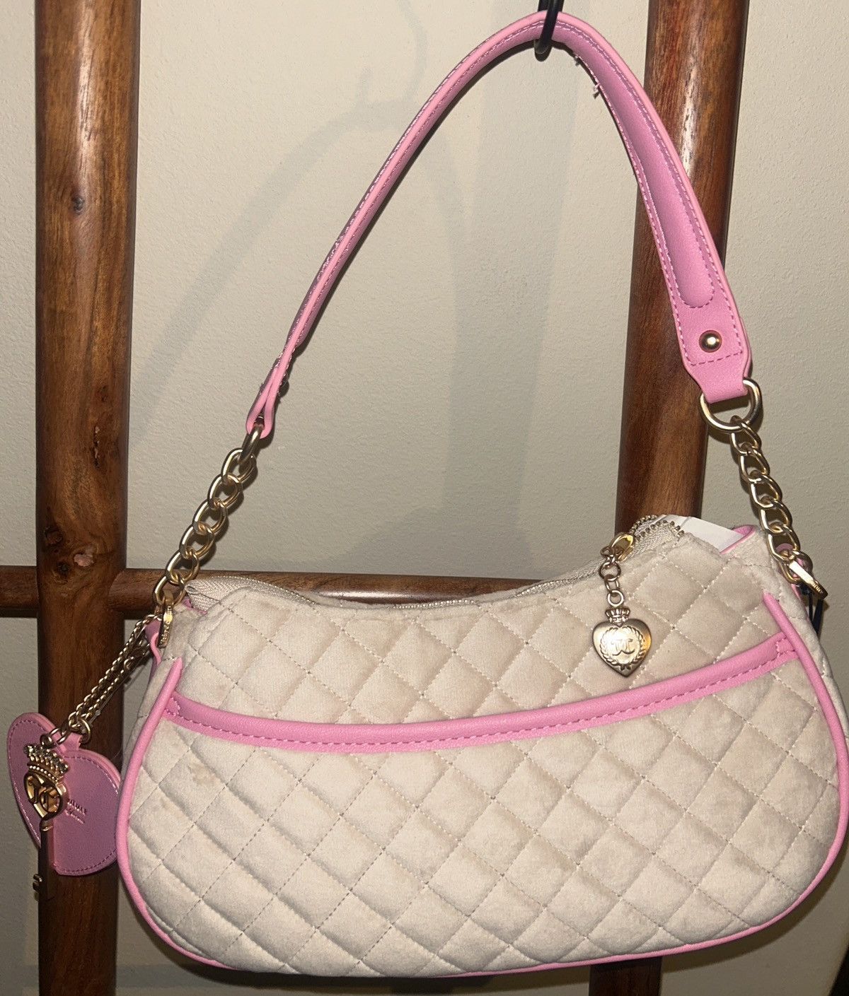 Juicy Couture Juicy Couture Juicy Tale Shoulder Bag Sandstone Size ONE SIZE - 2 Thumbnail